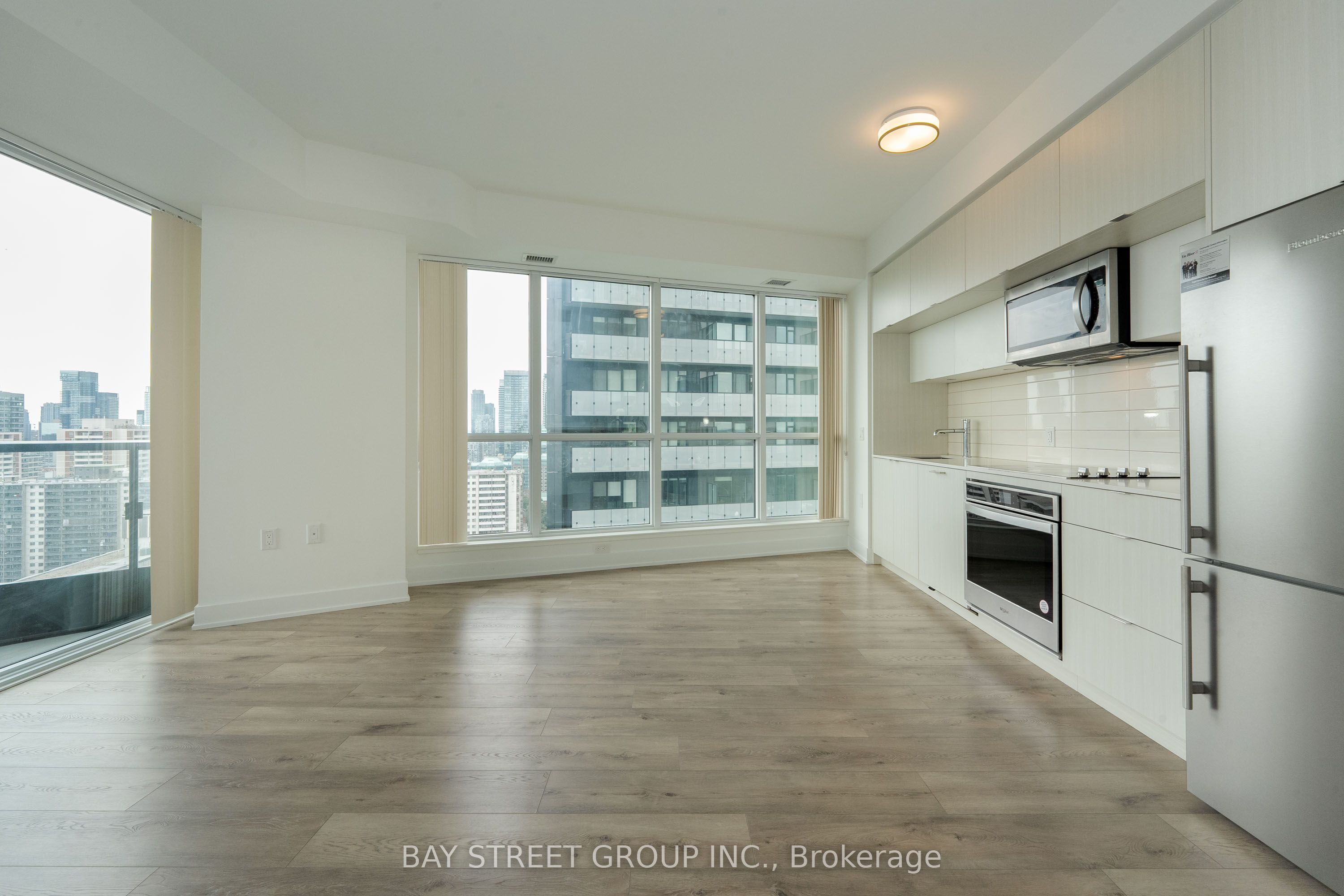 585 Bloor Street E 3222, Toronto, ON M4W 0B3 photo 4