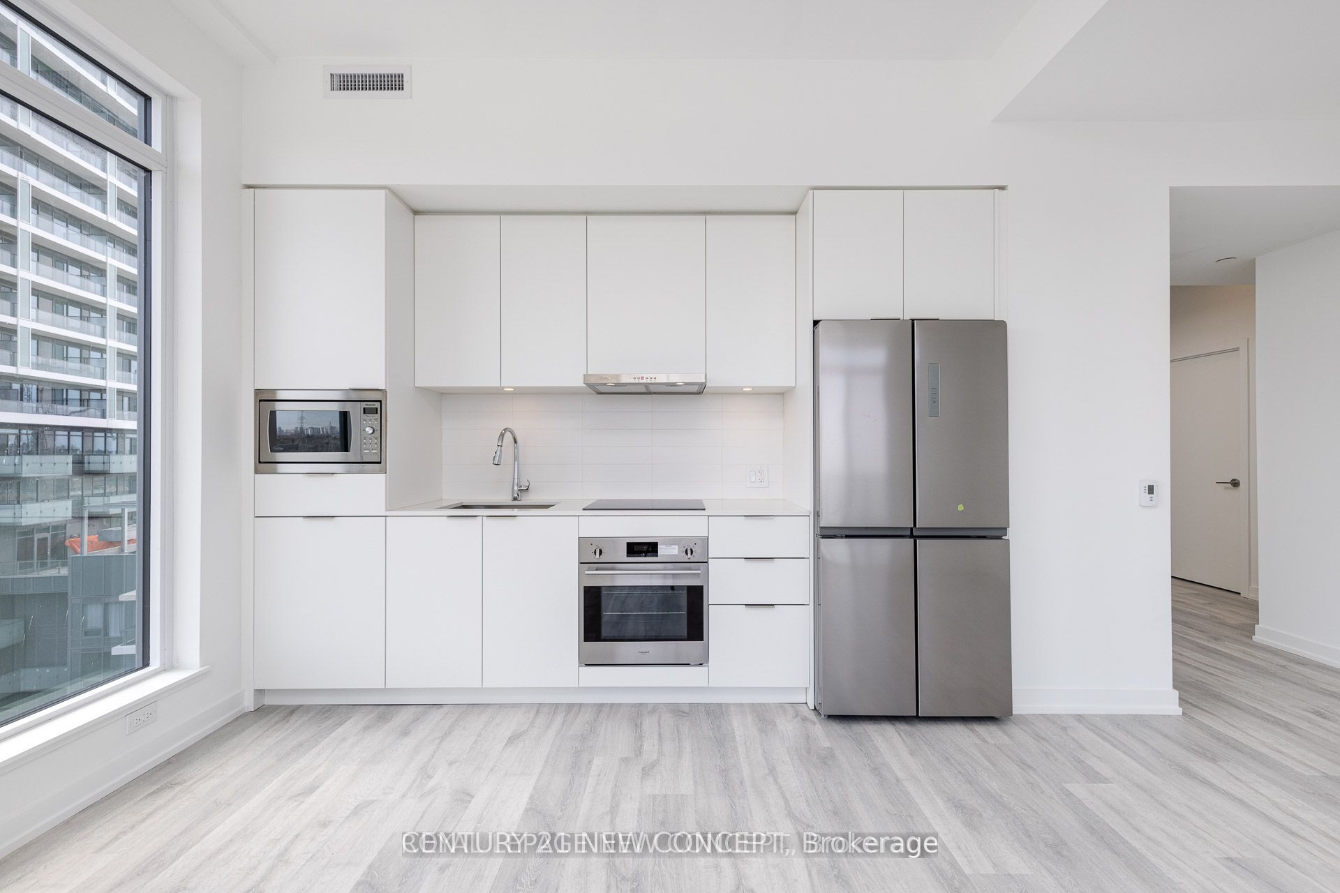 7 Golden Lion Heights 1104, Toronto, ON M2M 0C1 photo 2