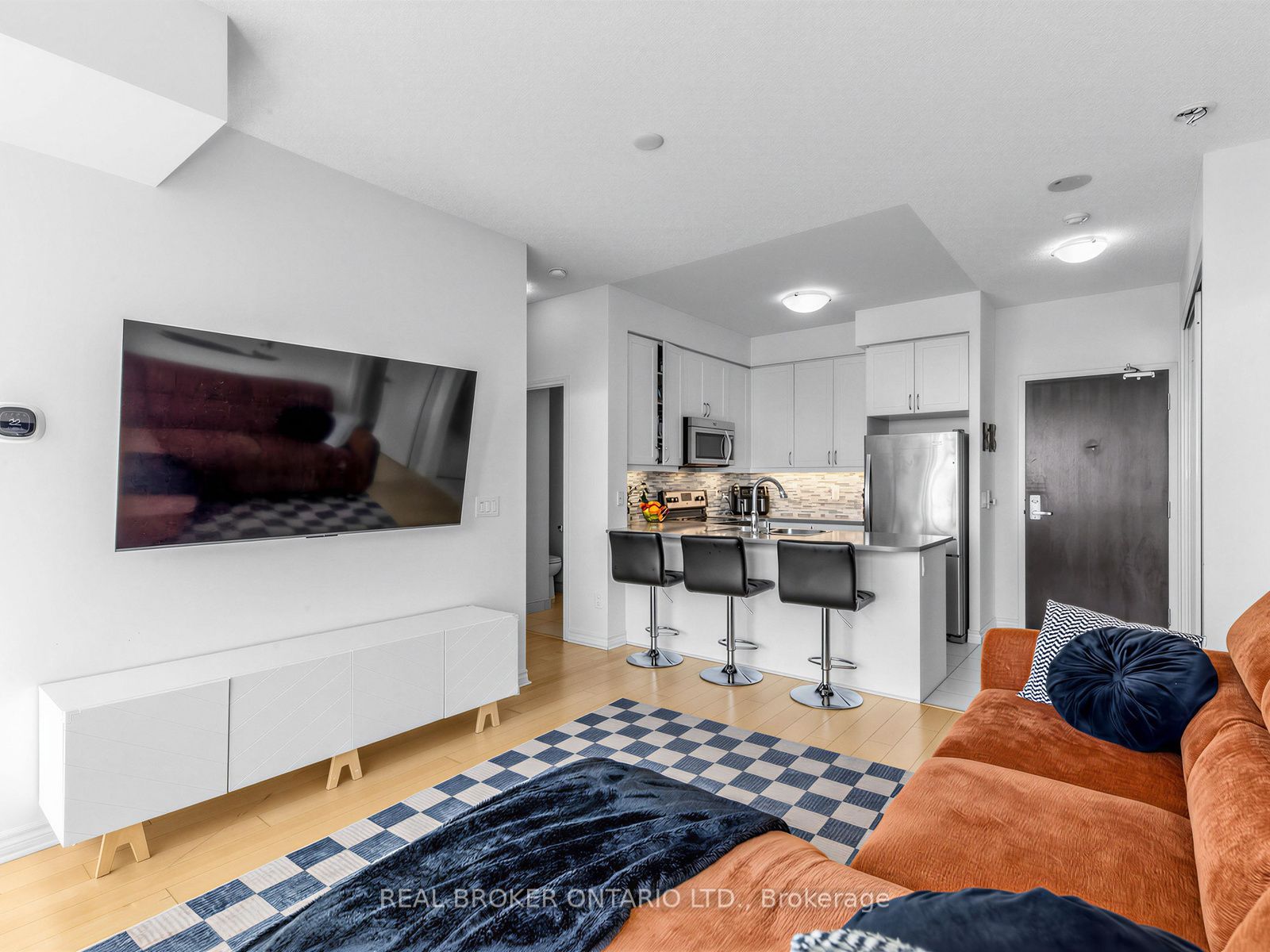 25 Lower Simcoe Street 1717, Toronto, ON M5J 3A1 photo 5