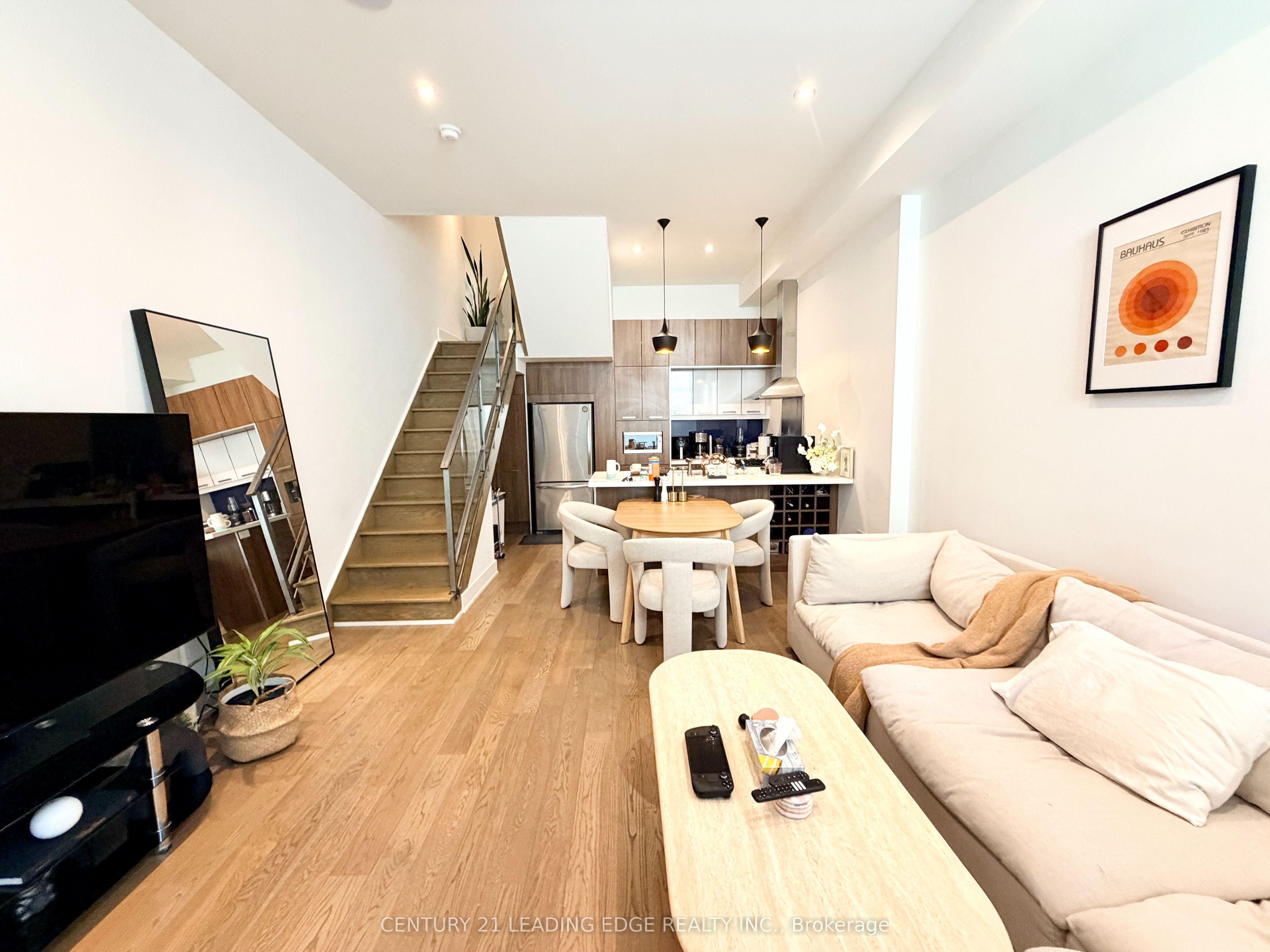 483 Dupont Street 108, Toronto, ON M6G 1Y6 photo 5