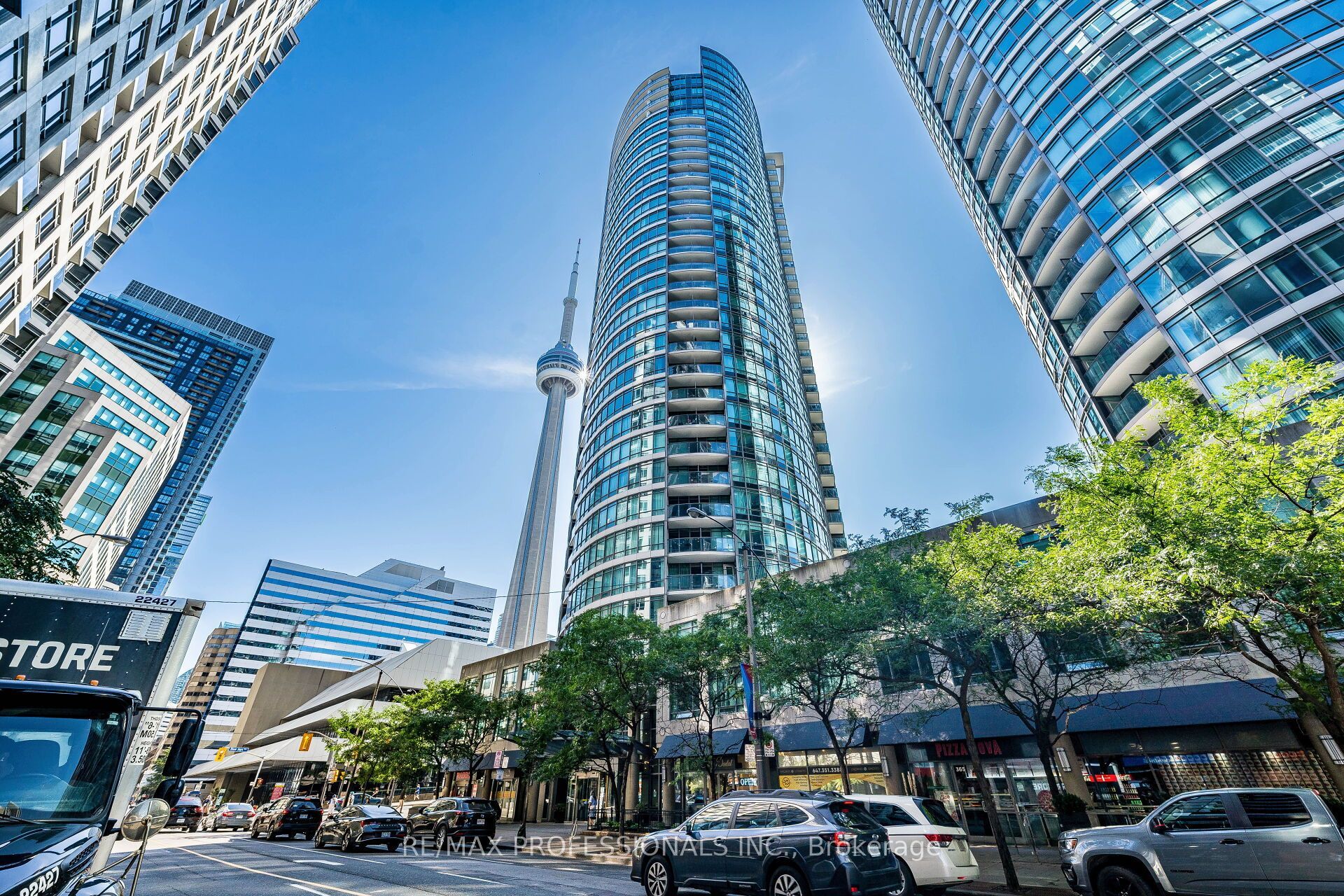 361 Front Street W 1803, Toronto, ON M5V 3R5 photo 2