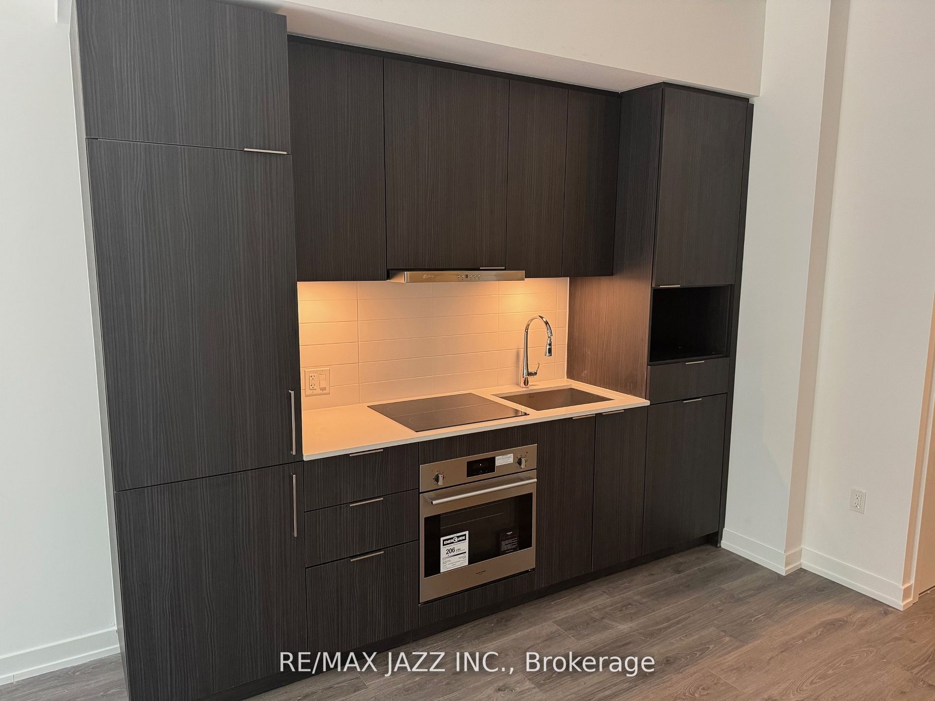 7 Golden Lion Heights 334, Toronto, ON M2M 0C1 photo 3