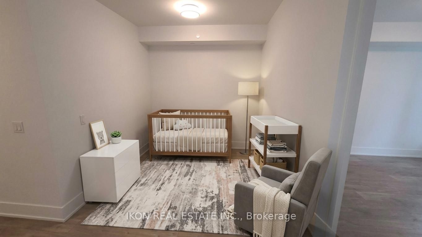 480 Front St Street 809, Toronto, ON M5V 0V6 photo 3