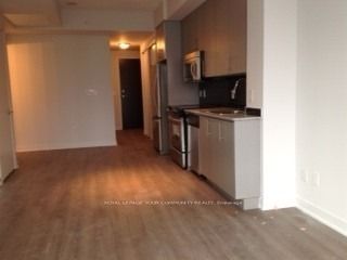 60 Berwick Avenue 306, Toronto, ON M5P 1H1 photo 4