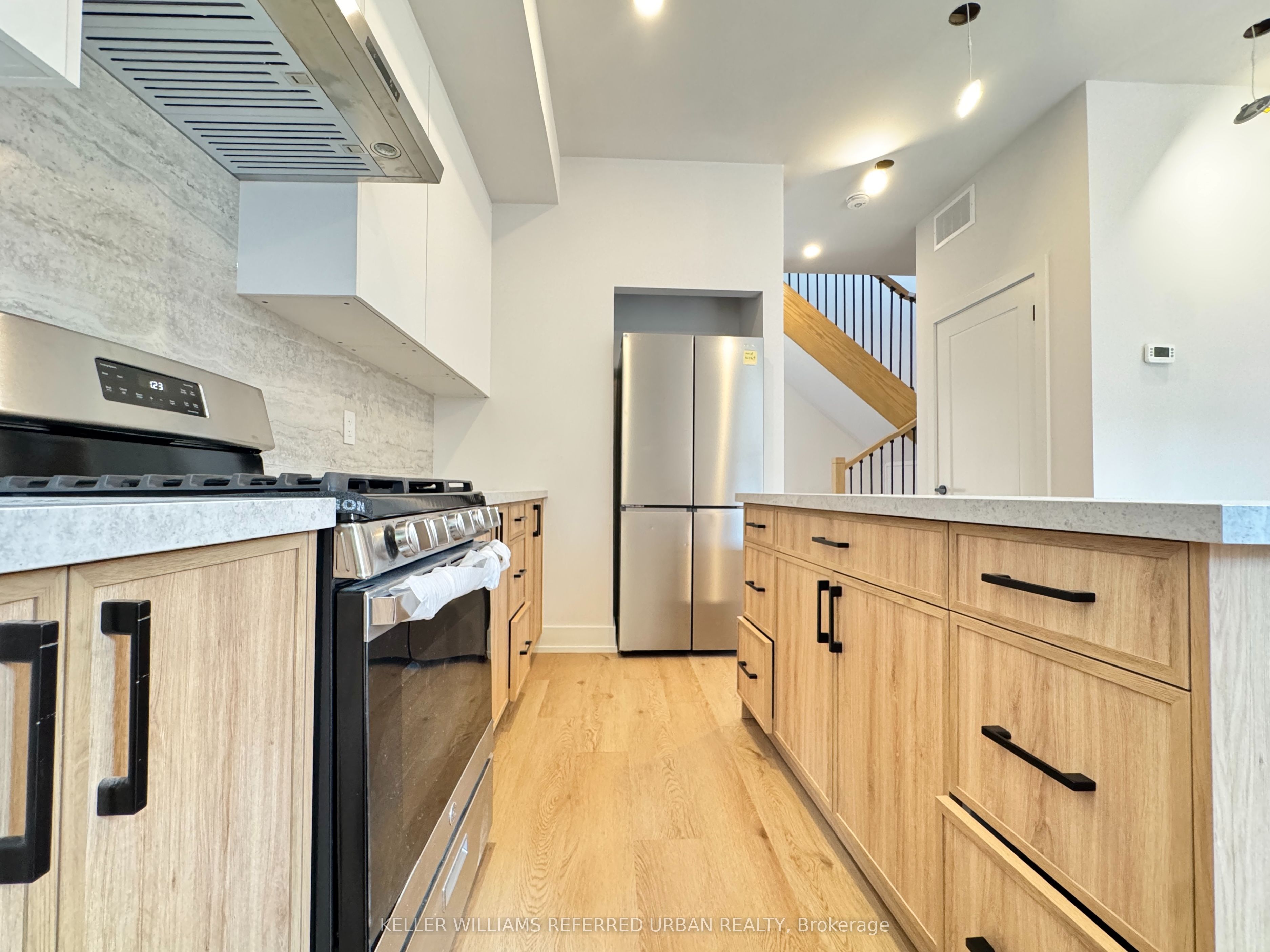 269 Brunswick Avenue Laneway, Toronto, ON M5S 2M6 photo 4