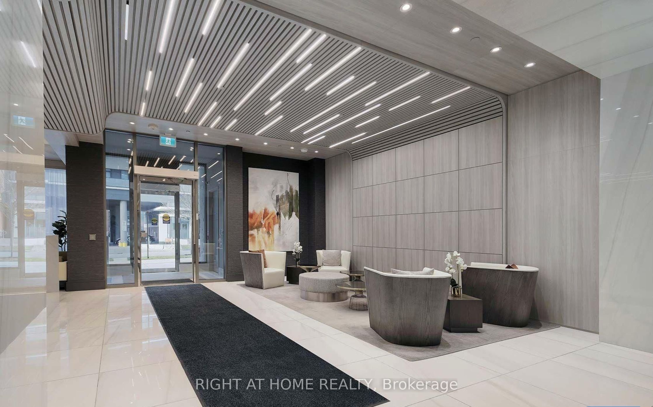75 Canterbury Place 1612, Toronto, ON M2N 0L2 photo 3