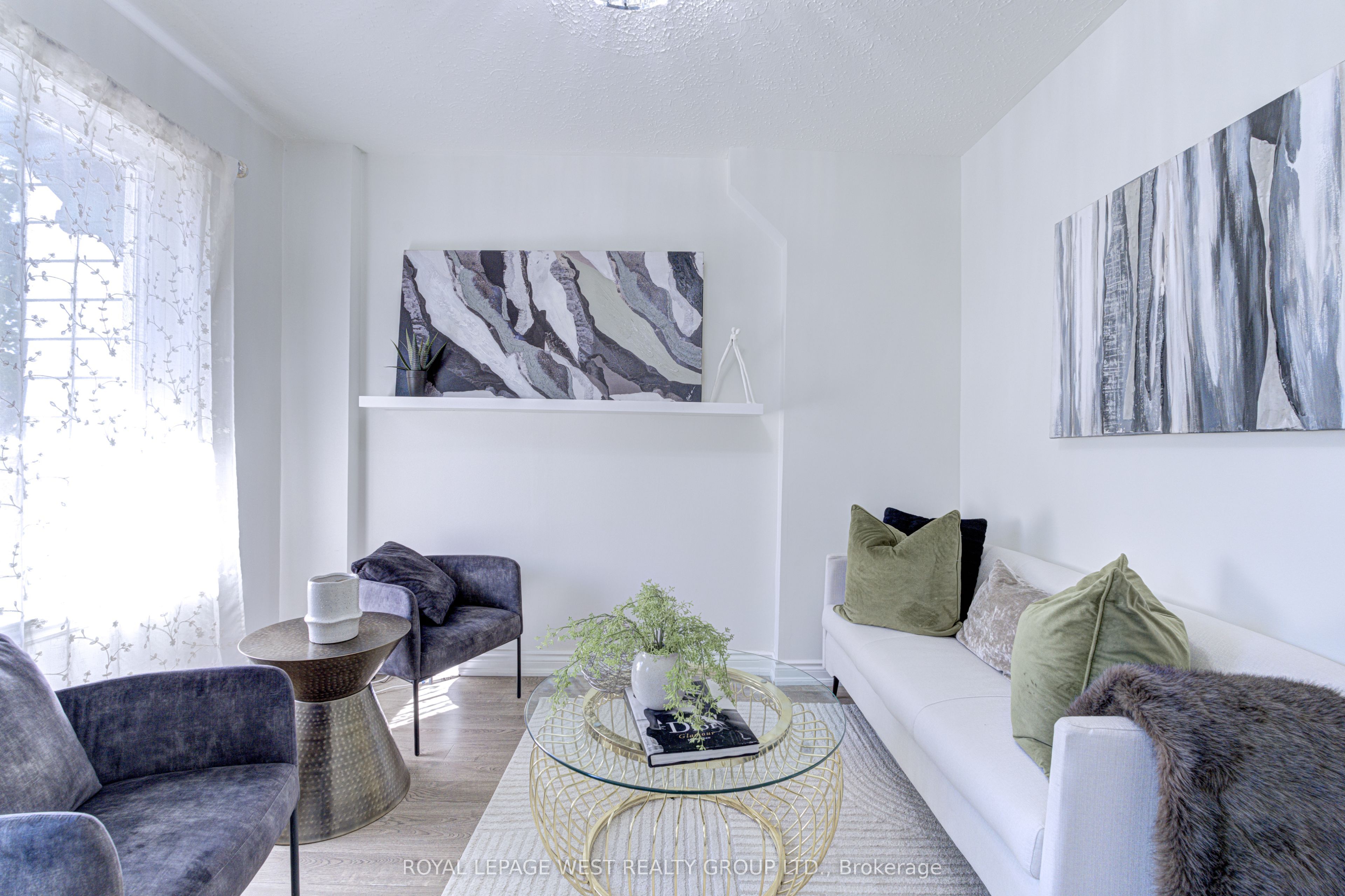44 Fisher Street, Toronto, ON M6K 1V8 photo 2
