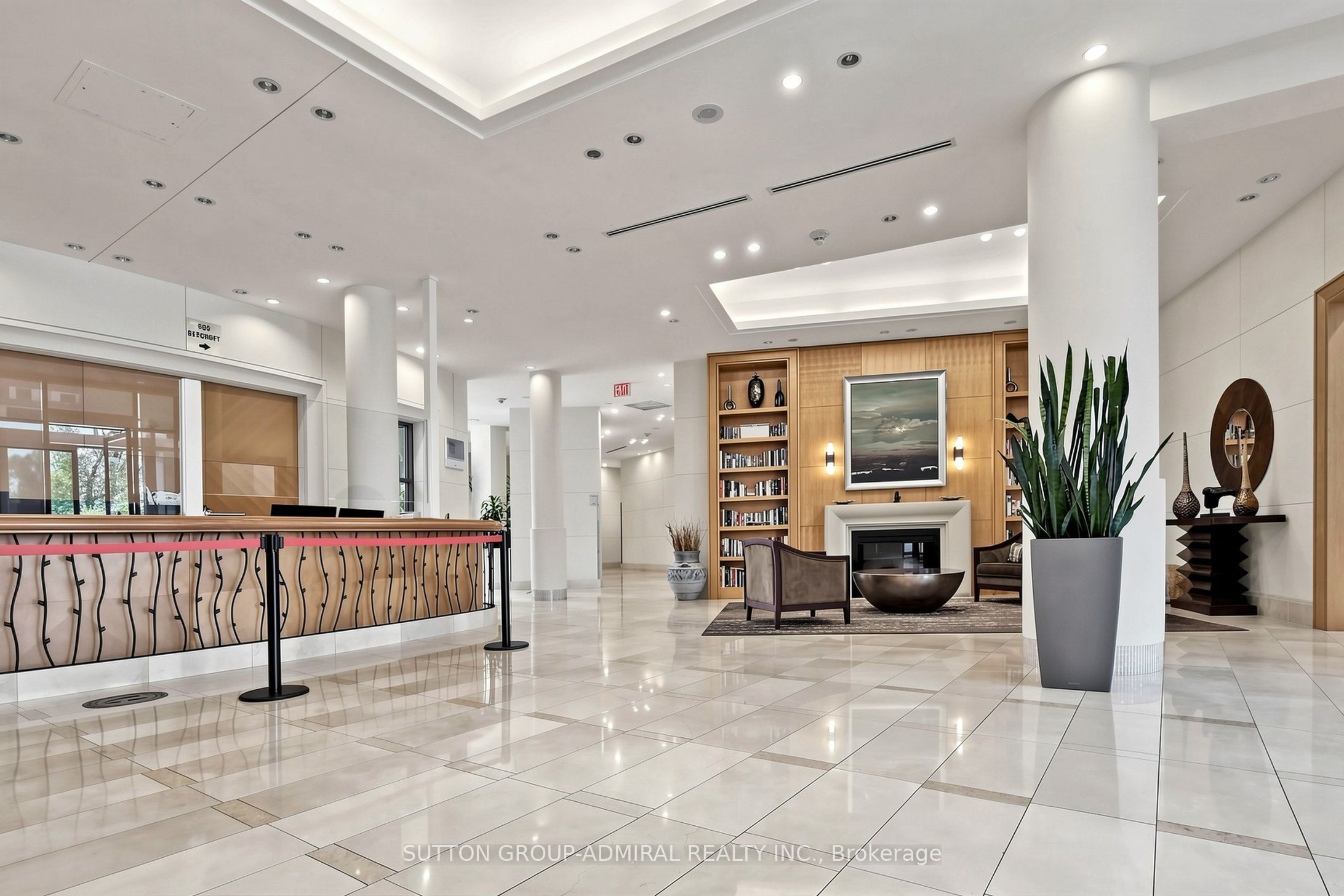 503 Beecroft Road 215, Toronto, ON M2N 0A2 photo 4