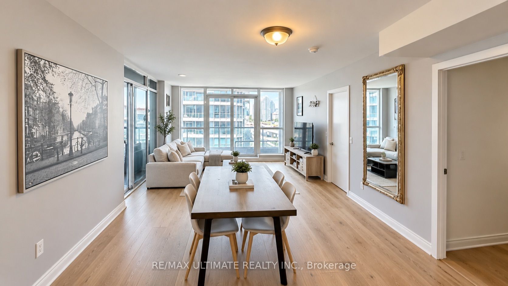 208 Queens Quay W 912, Toronto, ON M5J 2Y5 photo 2