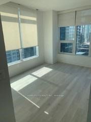 70 Queens Wharf Road 3102, Toronto, ON M5V 0J2 photo 3