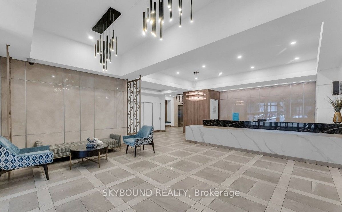 140 Simcoe Street PH1620, Toronto, ON M5H 4E9 photo 3