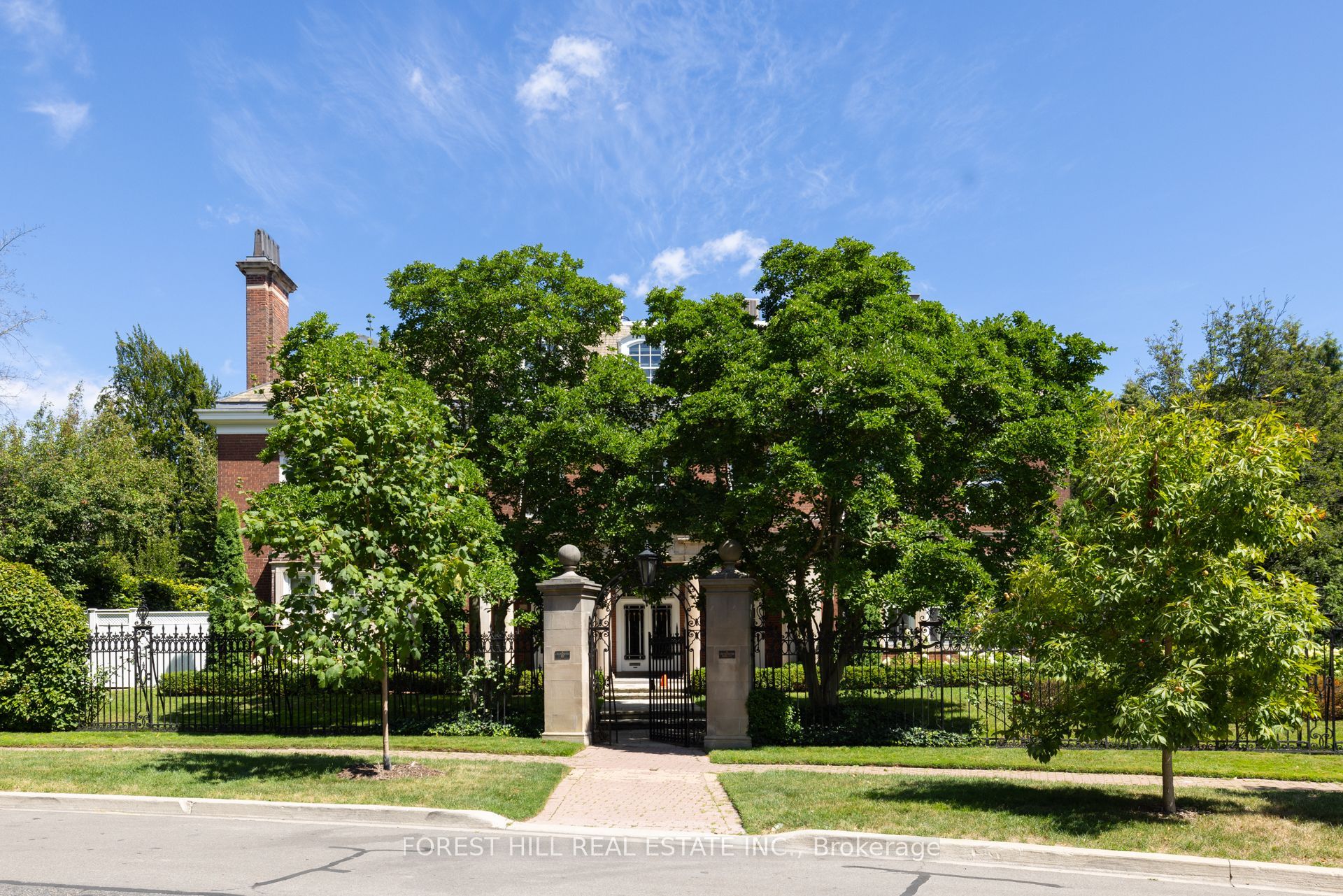 1 Chestnut Park PH, Toronto, ON M4W 1W4 photo 2