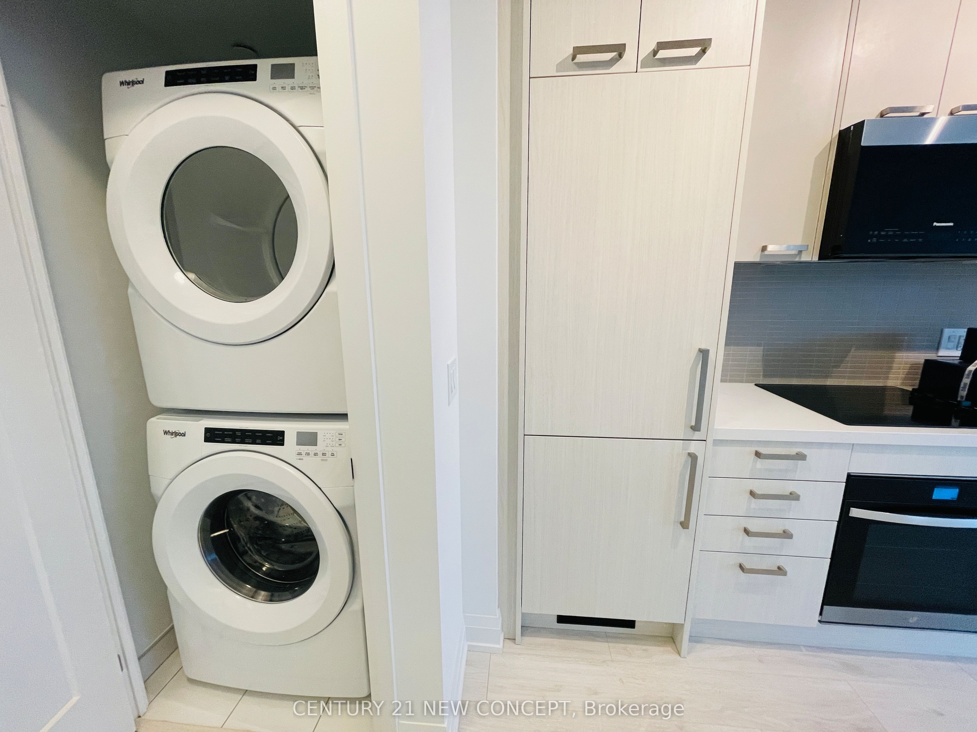 20 Soudan Avenue 1209, Toronto, ON M4S 0E2 photo 5