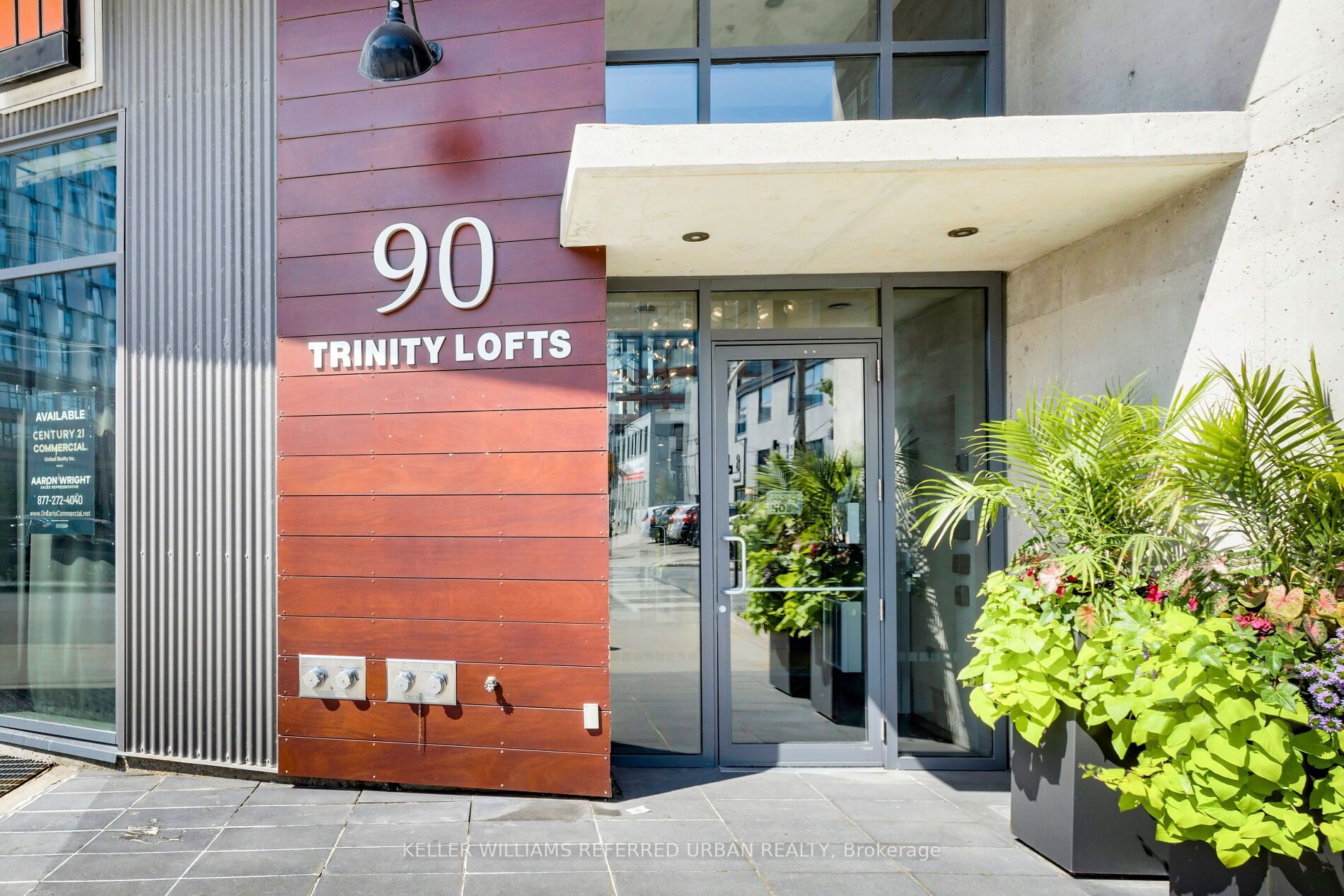 90 Trinity Street 212, Toronto, ON M5A 0E4 photo 2
