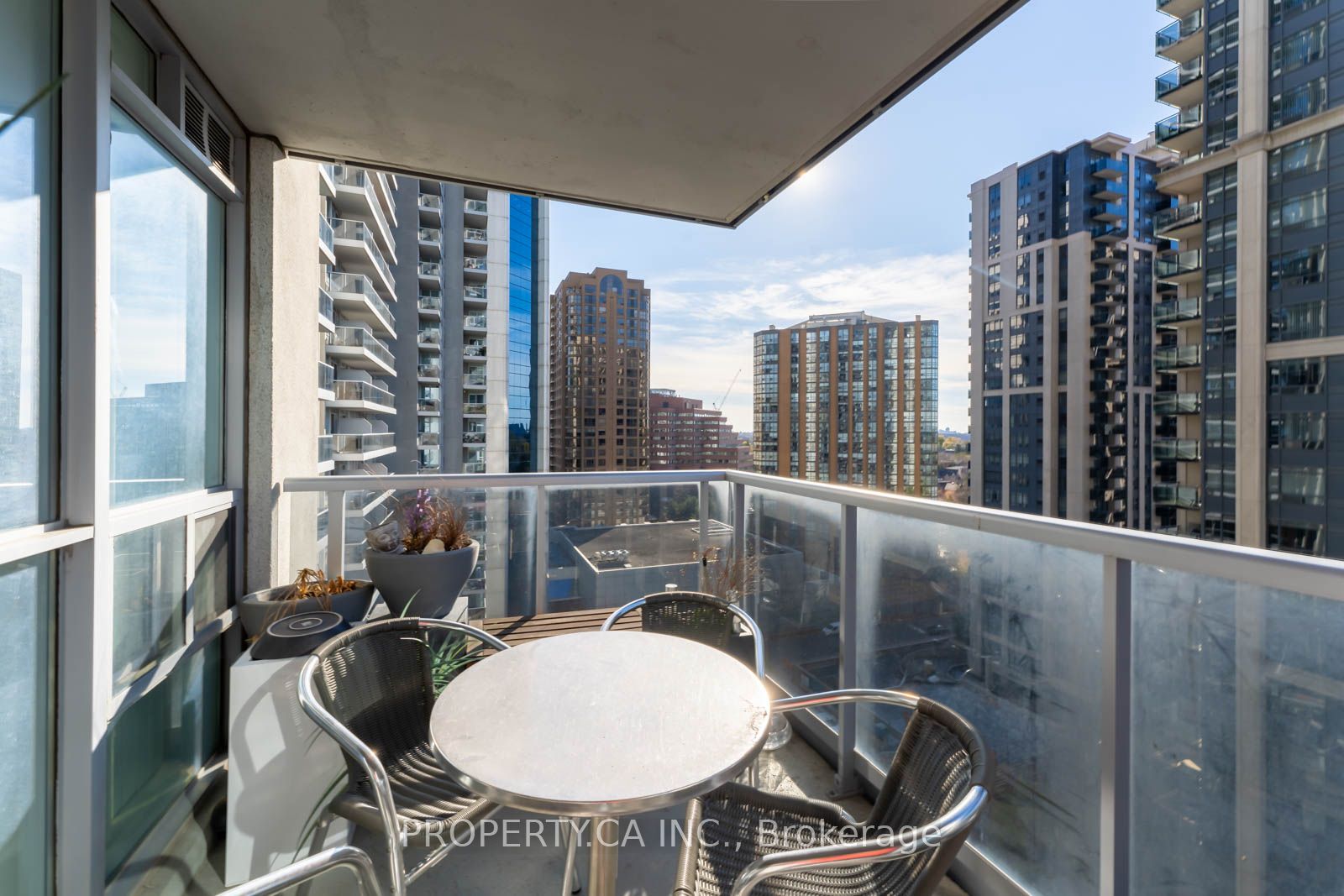4978 Yonge Street 1609, Toronto, ON M2N 7G8