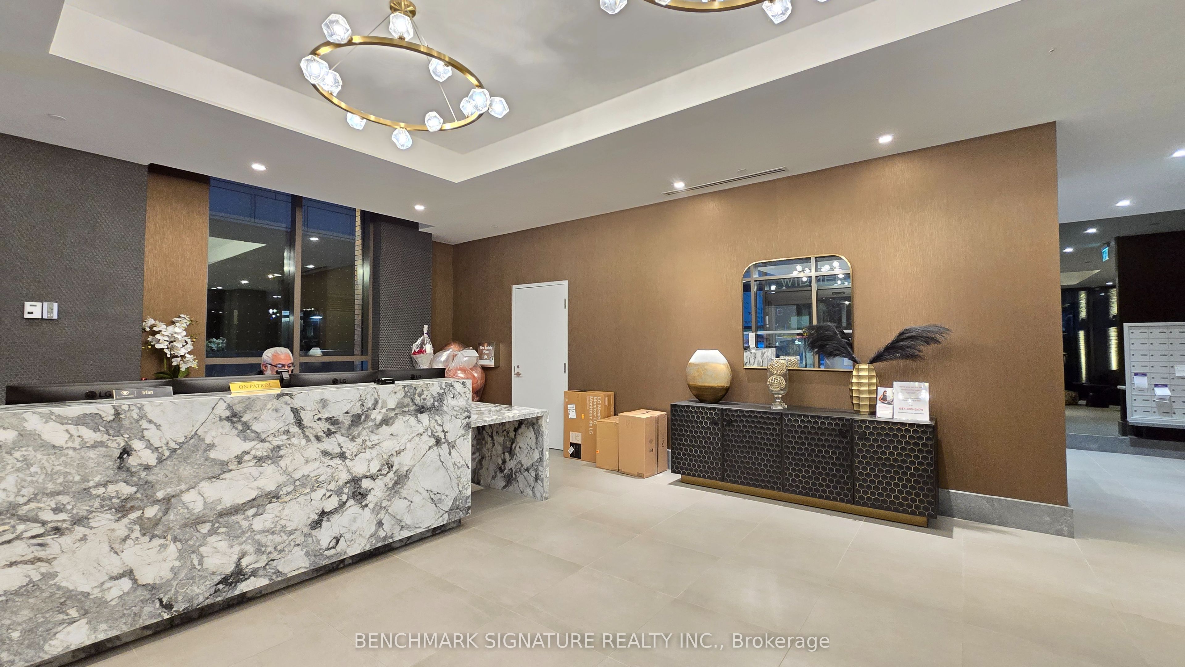 8 Widmer Street 4603, Toronto, ON M5V 2E7 photo 2