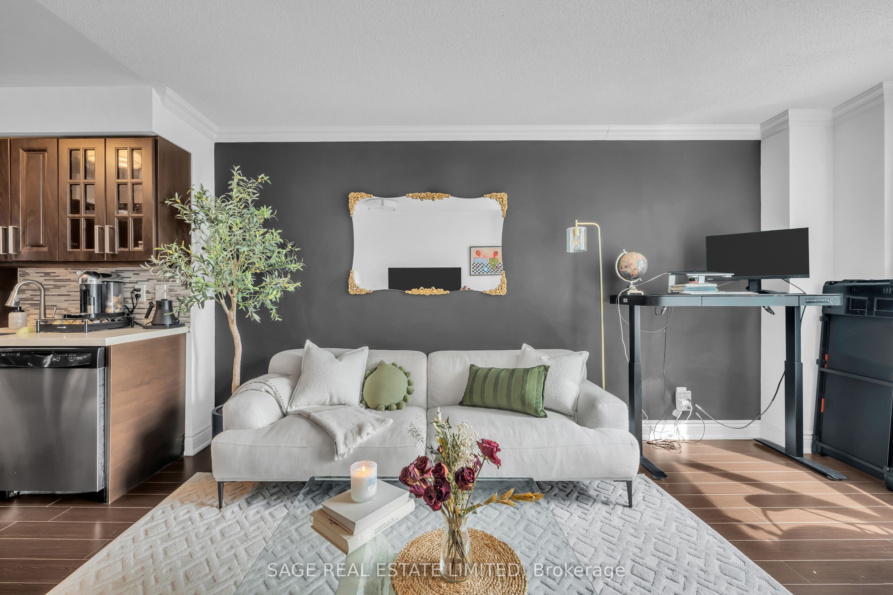 50 Lynn Williams Street 414, Toronto, ON M6K 3R9 photo 3