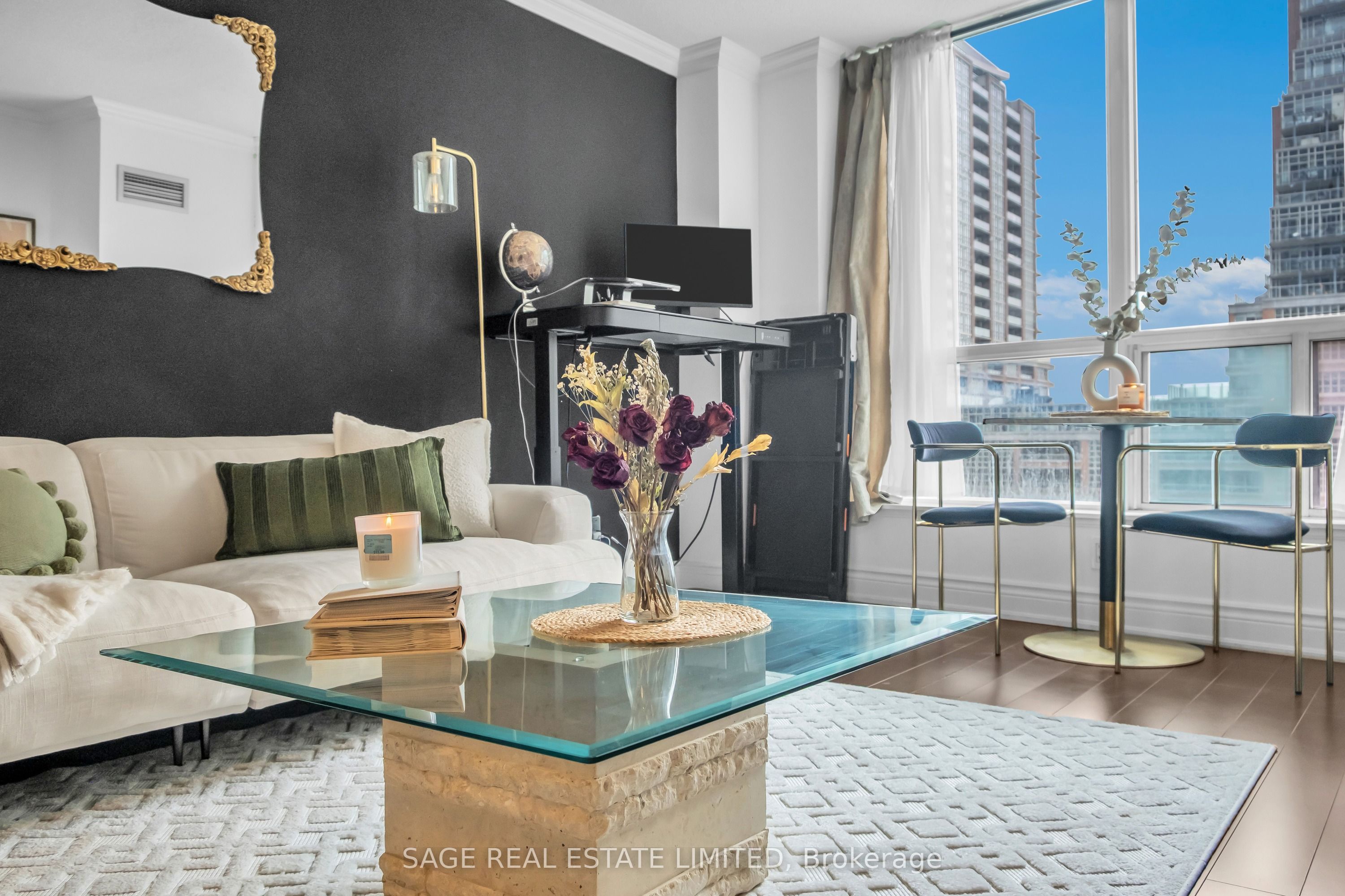 50 Lynn Williams Street 414, Toronto, ON M6K 3R9 photo 4