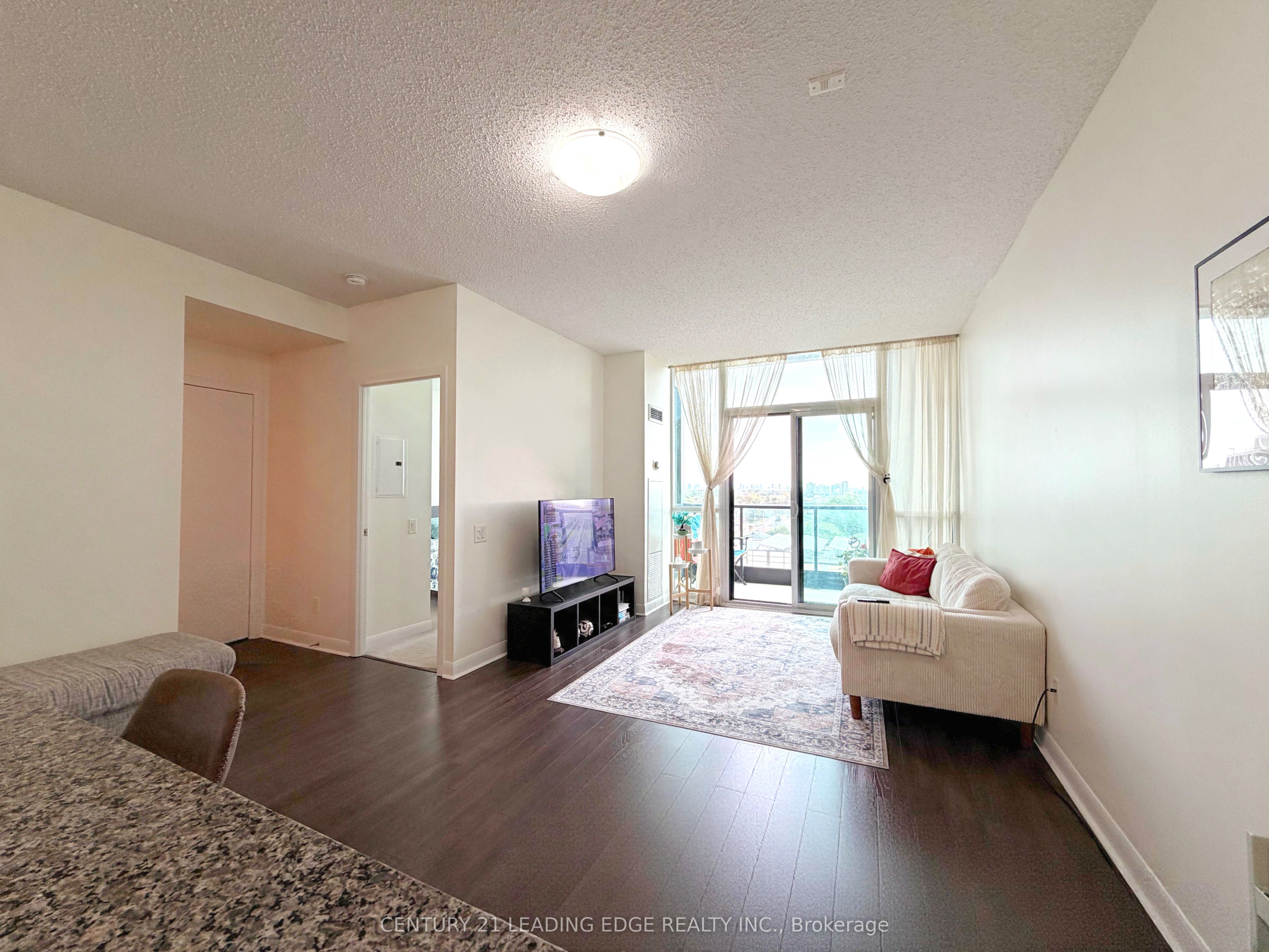 525 Wilson Avenue 915, Toronto, ON M3H 0A7 photo 5