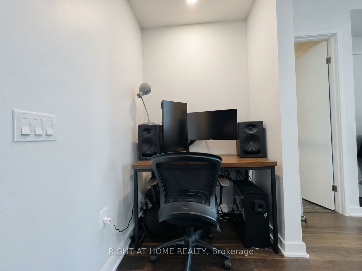 115 Blue Jays Way 1507, Toronto, ON M5V 0N4 photo 5