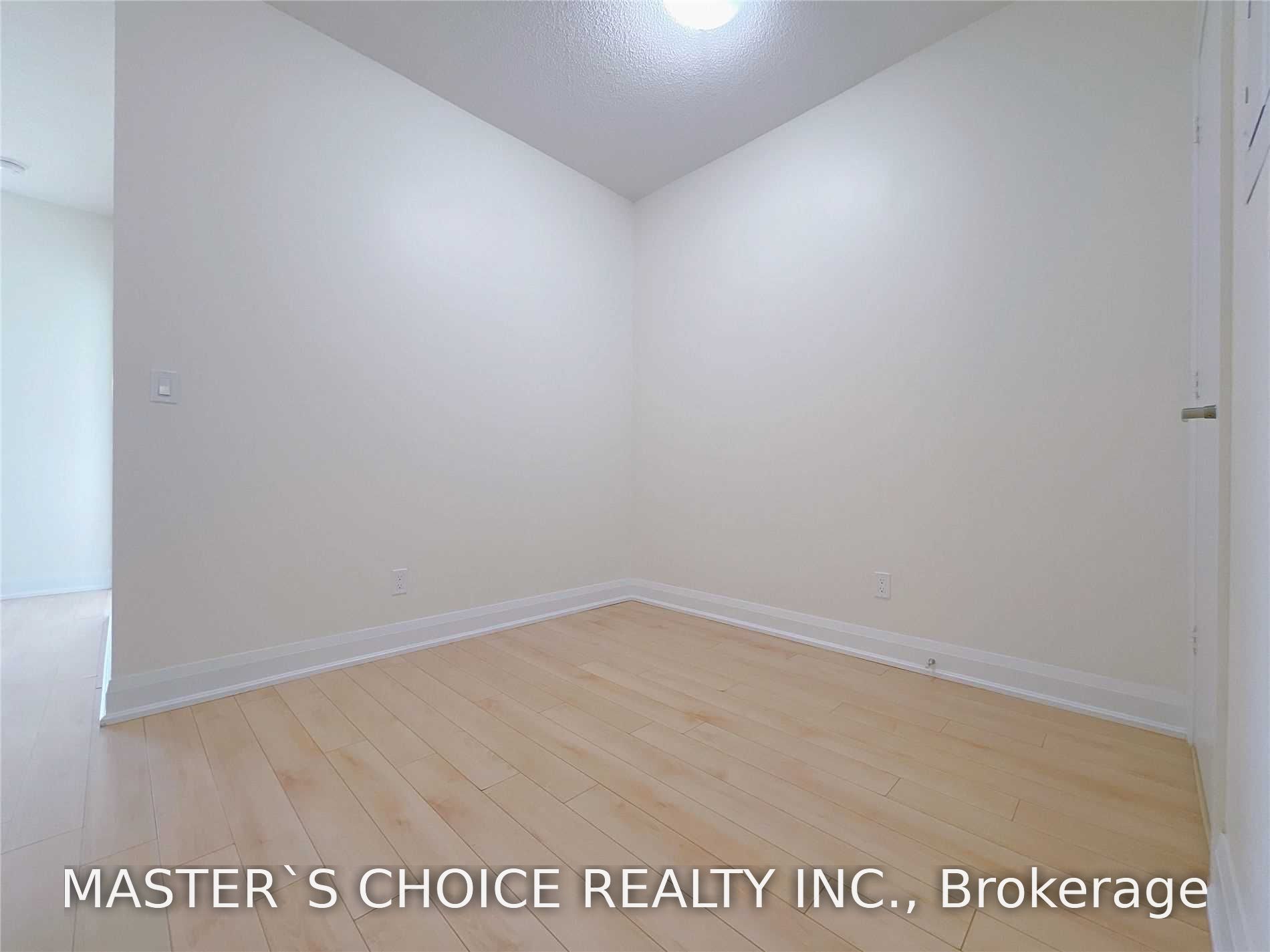 68 Canterbury Place 1607, Toronto, ON M2N 0H8 photo 4