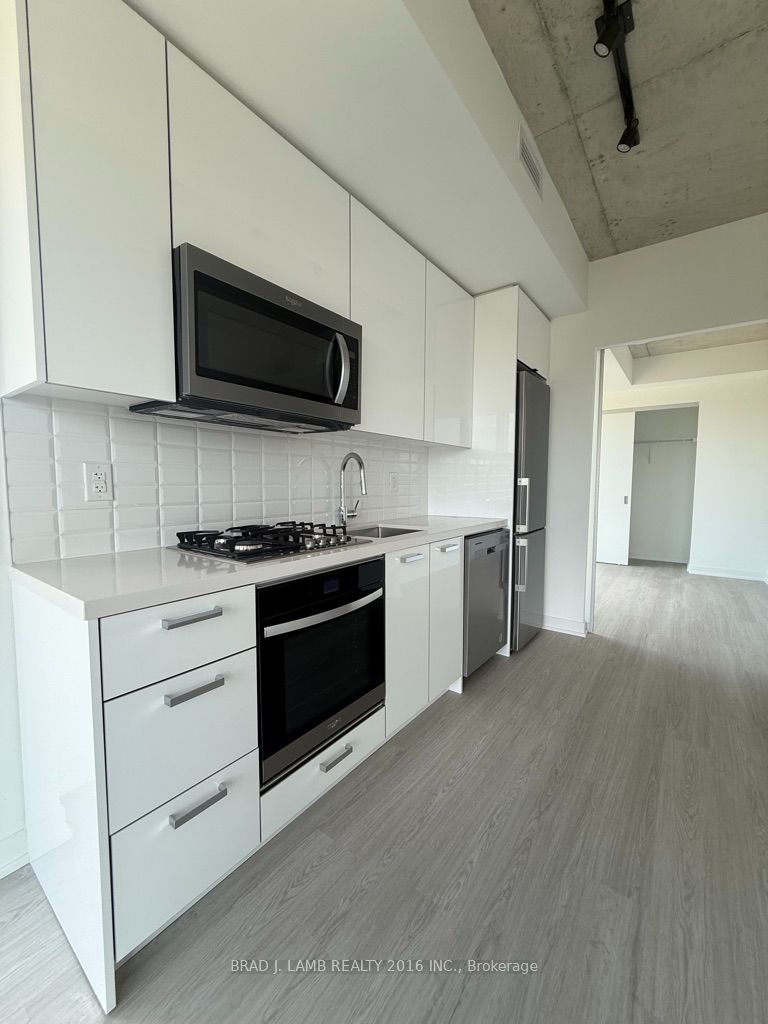 195 McCaul Street 405, Toronto, ON M5T 0E5 photo 2