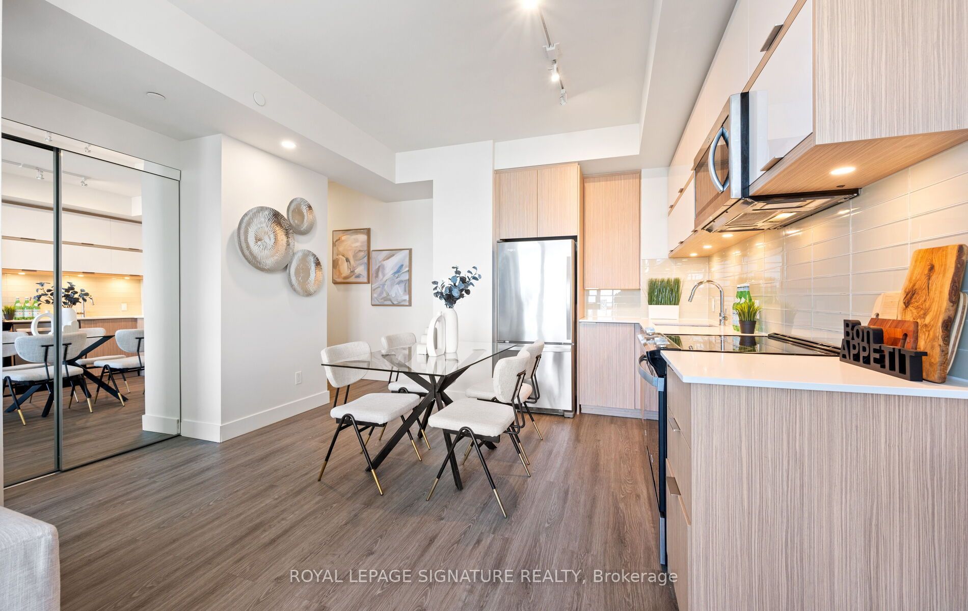 10 Deerlick Court 1407, Toronto, ON M3A 0A7 photo 5