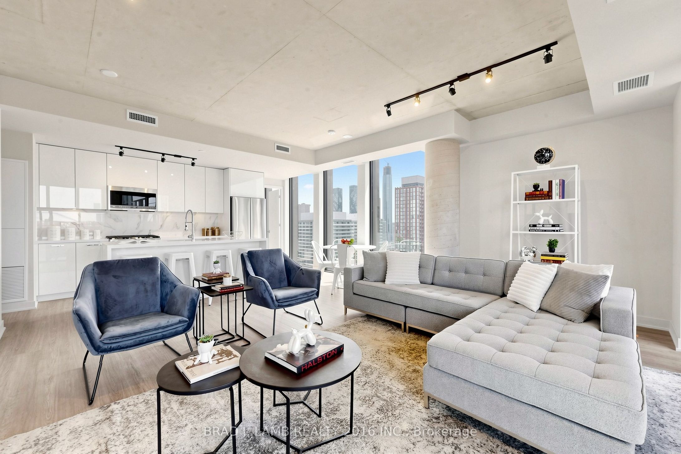 284 King Street E 2903, Toronto, ON M5A 1K4 photo 2