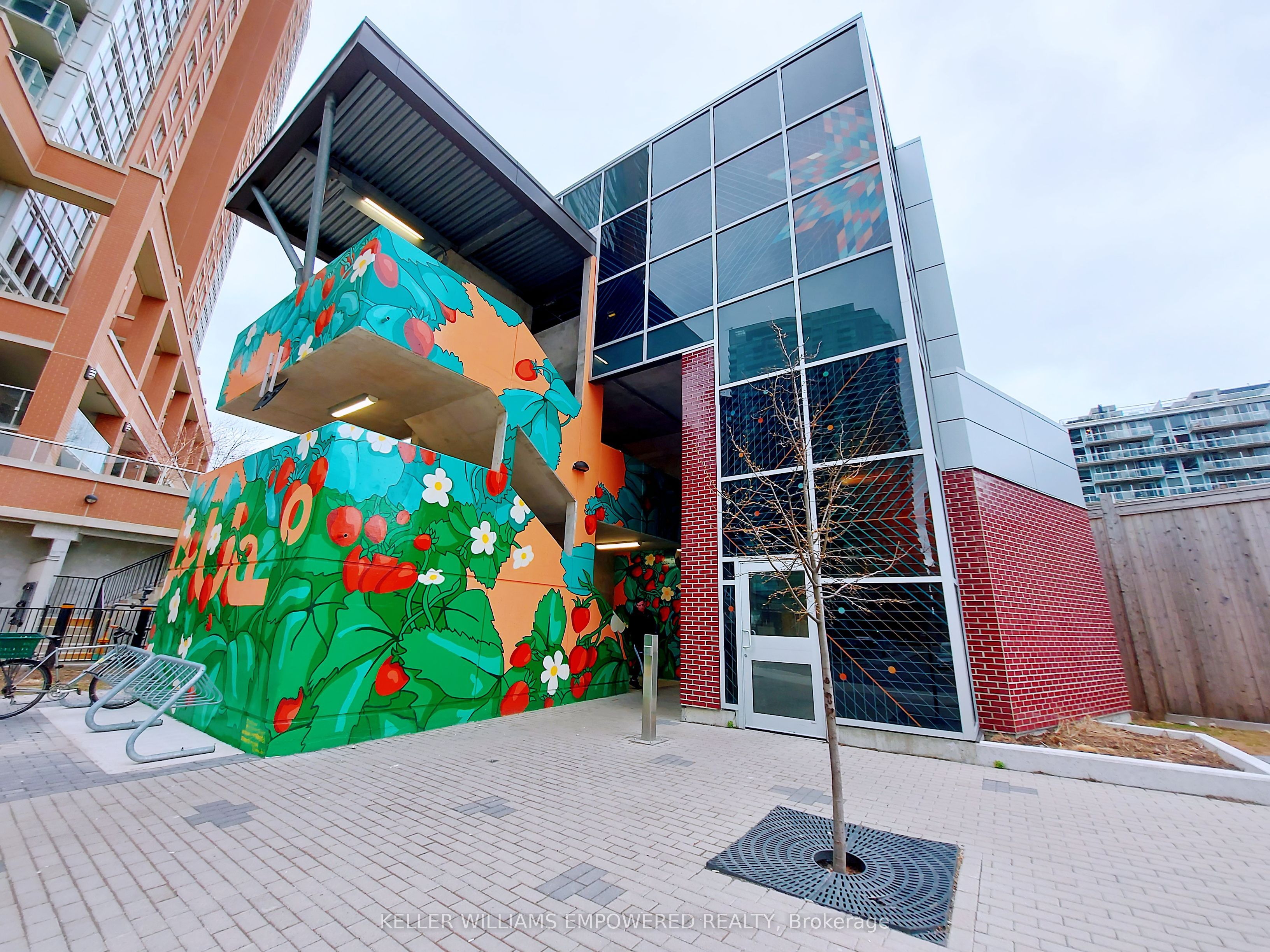 100 Western Battery Road 203, Toronto, ON M6K 3S2 photo 3