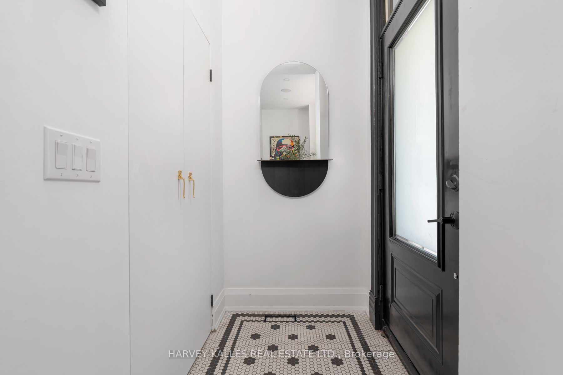 281 Lisgar Street, Toronto, ON M6J 3H1 photo 3