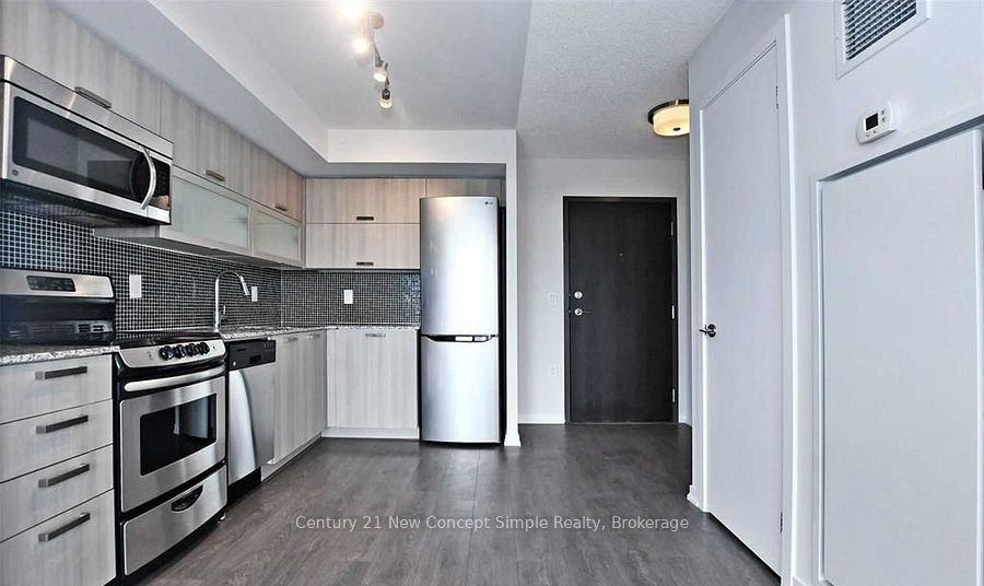 36 Lisgar Street 2016E, Toronto, ON M6J 0C7 photo 2