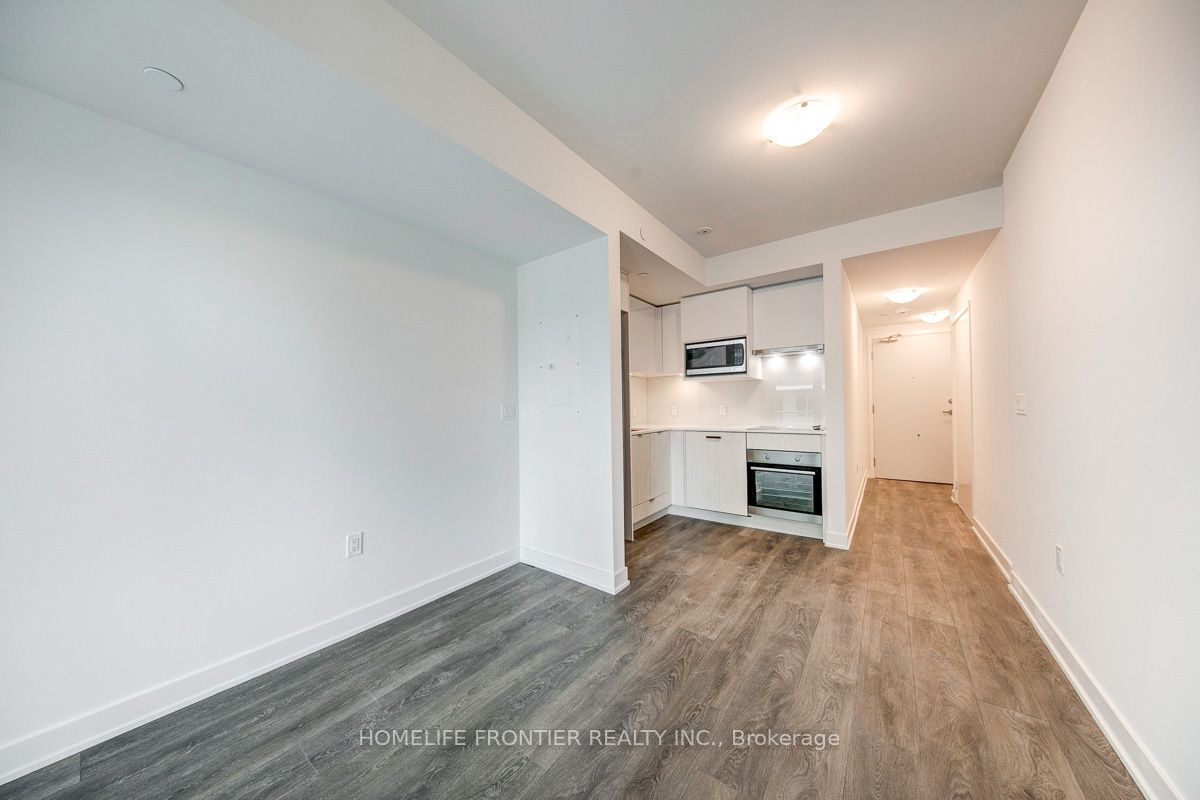 195 Redpath Avenue 1714, Toronto, ON M4P 0E4 photo 4