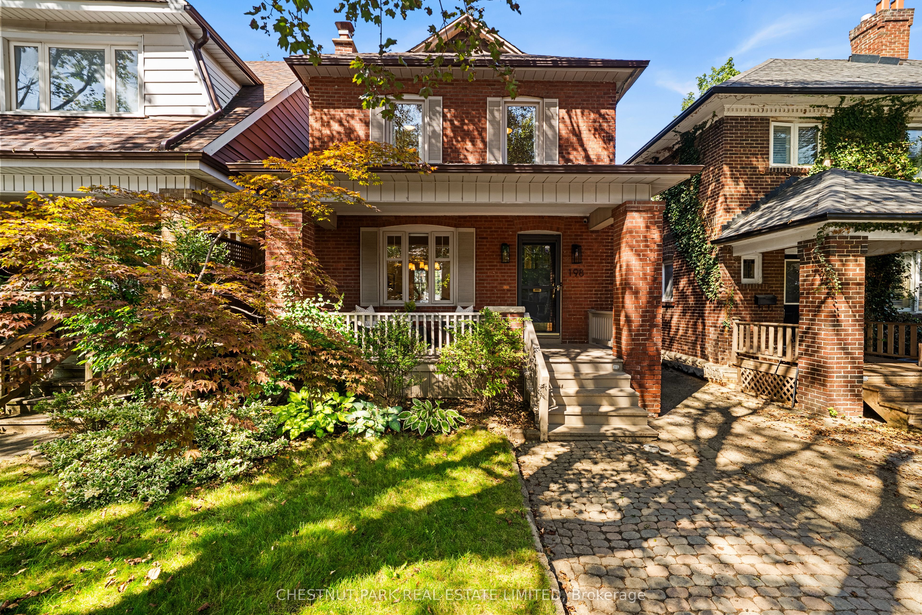 198 Bowood Avenue, Toronto, ON M4N 1Y6 photo 2
