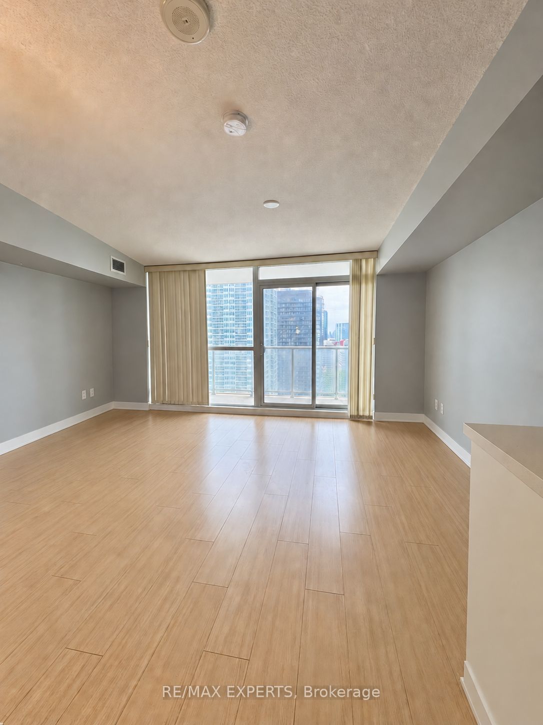 75 Queens Wharf Road W 2509, Toronto, ON M5V 0J8 photo 5