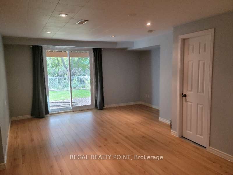 45 Mintwood Drive, Toronto, ON M2M 3A6 photo 3