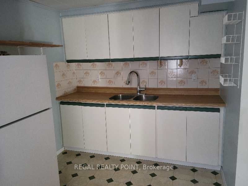 45 Mintwood Drive, Toronto, ON M2M 3A6 photo 5