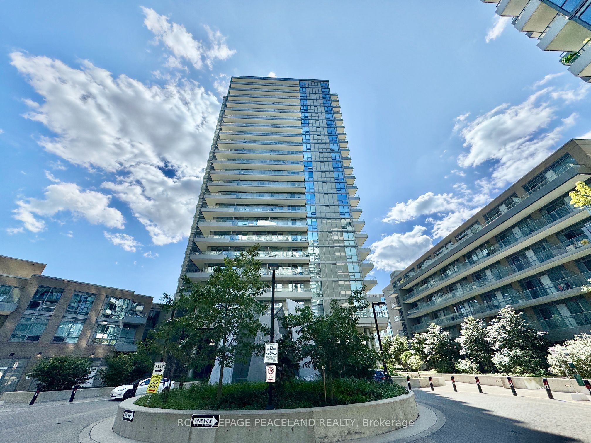 50 Forest Manor Road 1509, Toronto, ON M2J 0E3 photo 3