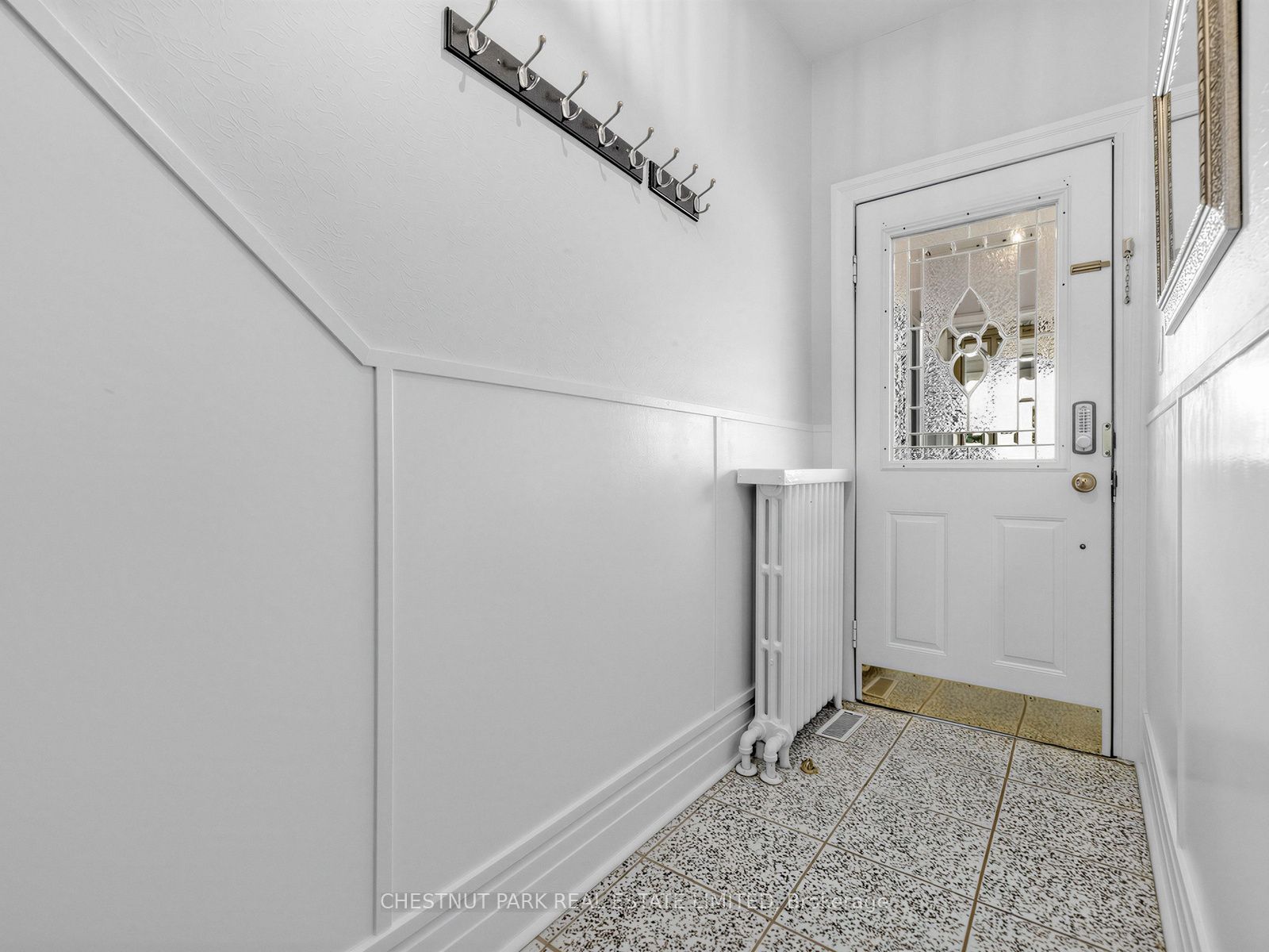 464 Montrose Avenue, Toronto, ON M6G 3H1 photo 4