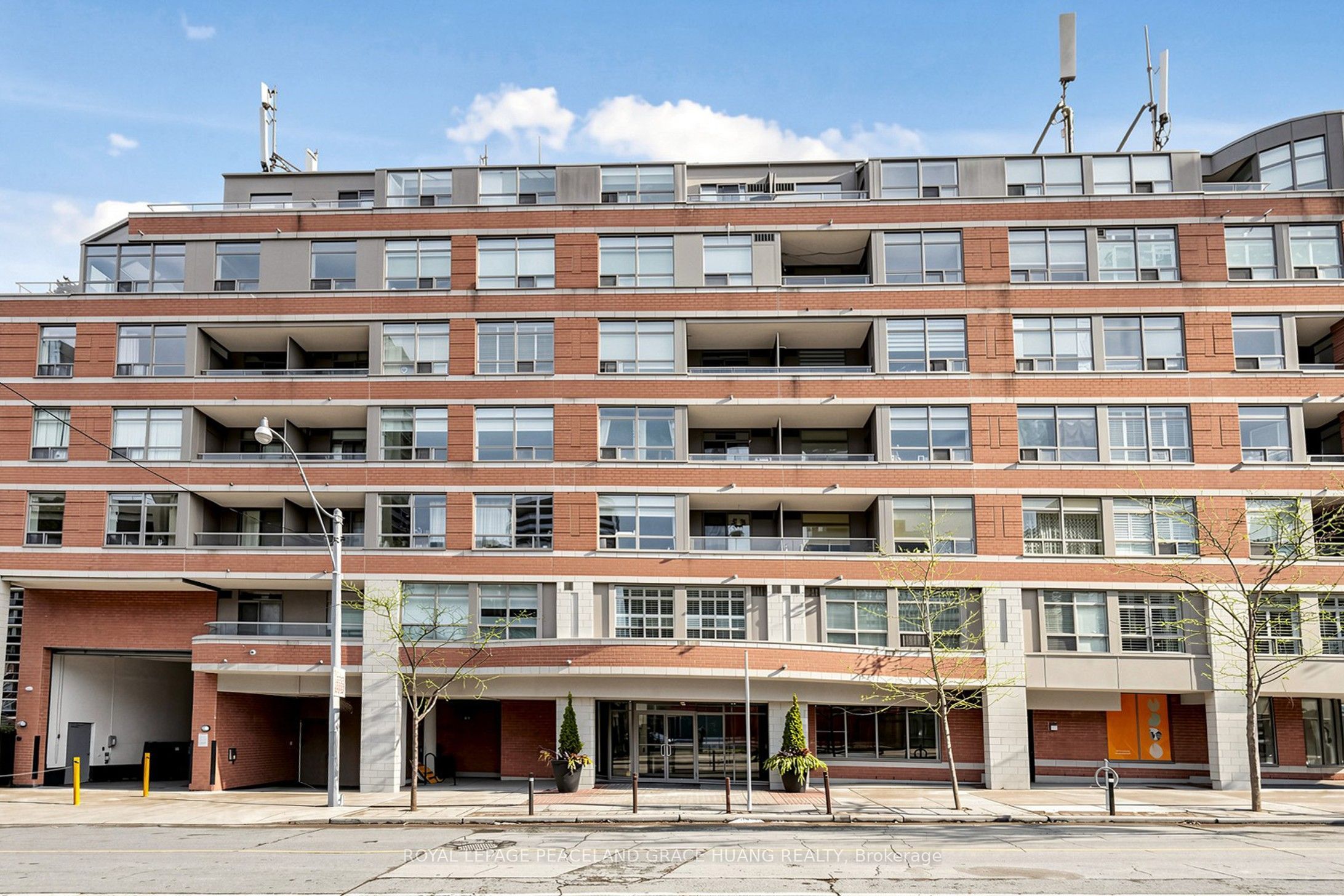 5 Rosehill Avenue 609, Toronto, ON M4T 3A6 photo 3