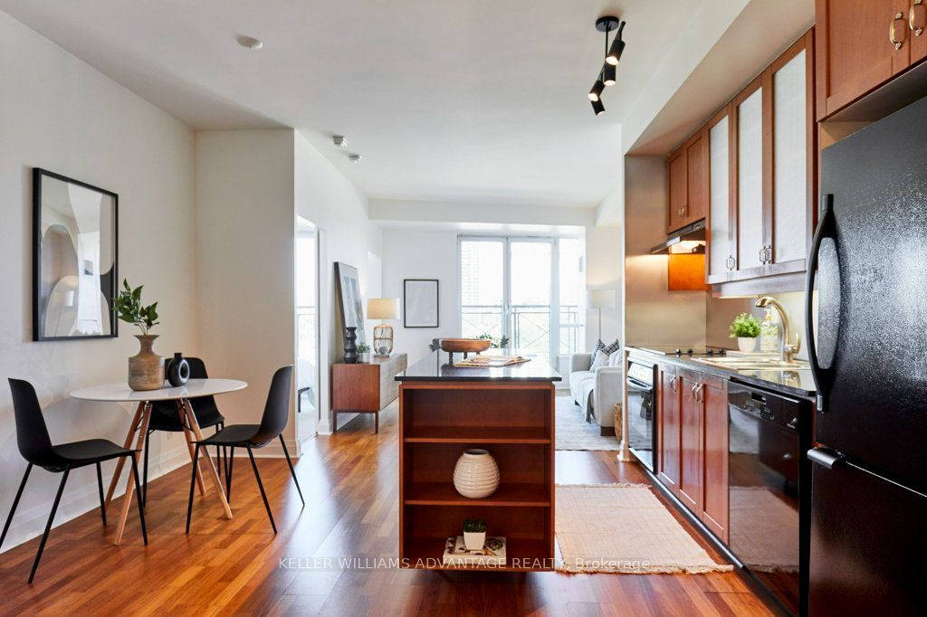 20 Scrivener Square 806, Toronto, ON M4W 3X9 photo 5