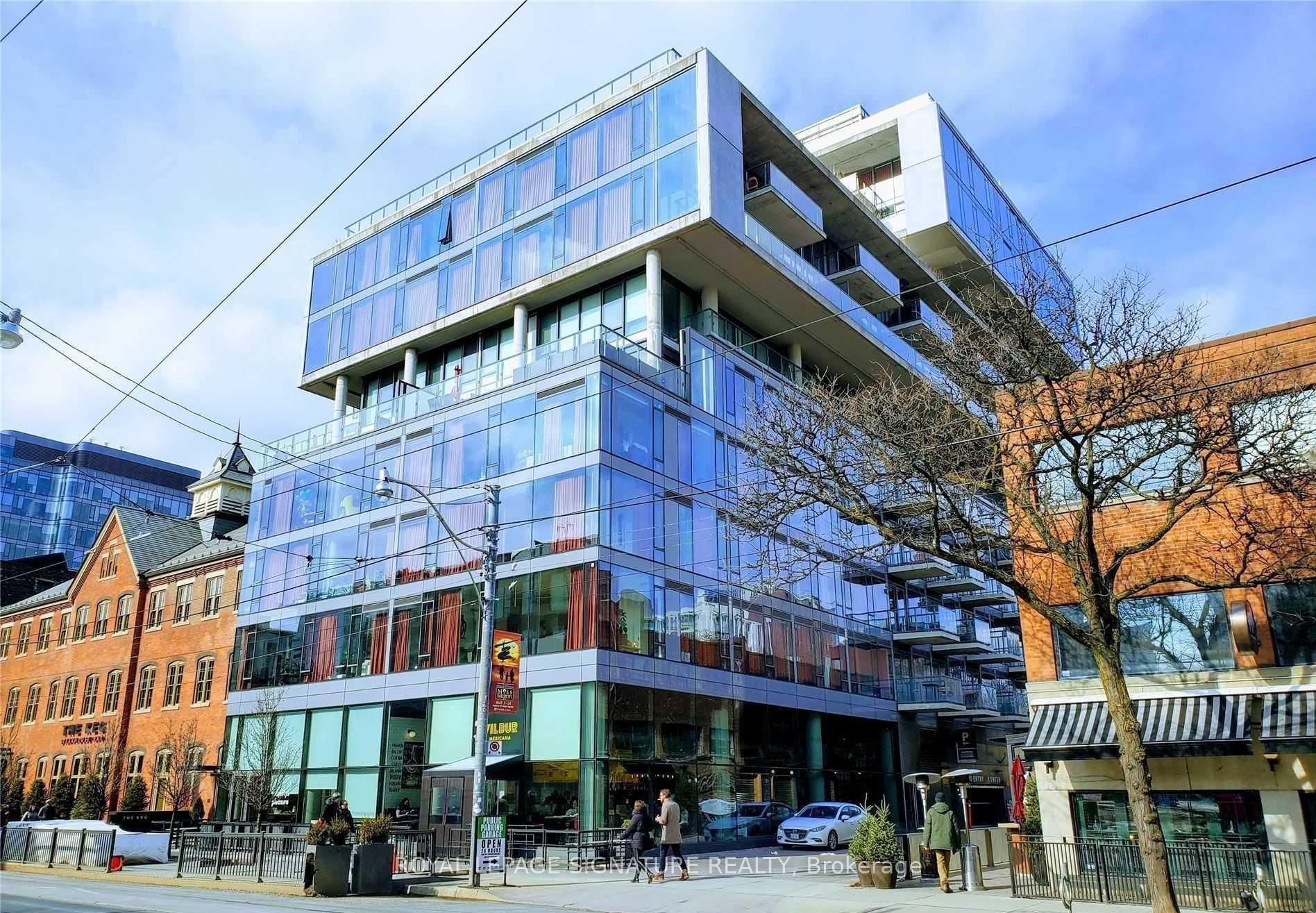560 King Street W 821 Furnished, Toronto, ON M5V 0L6