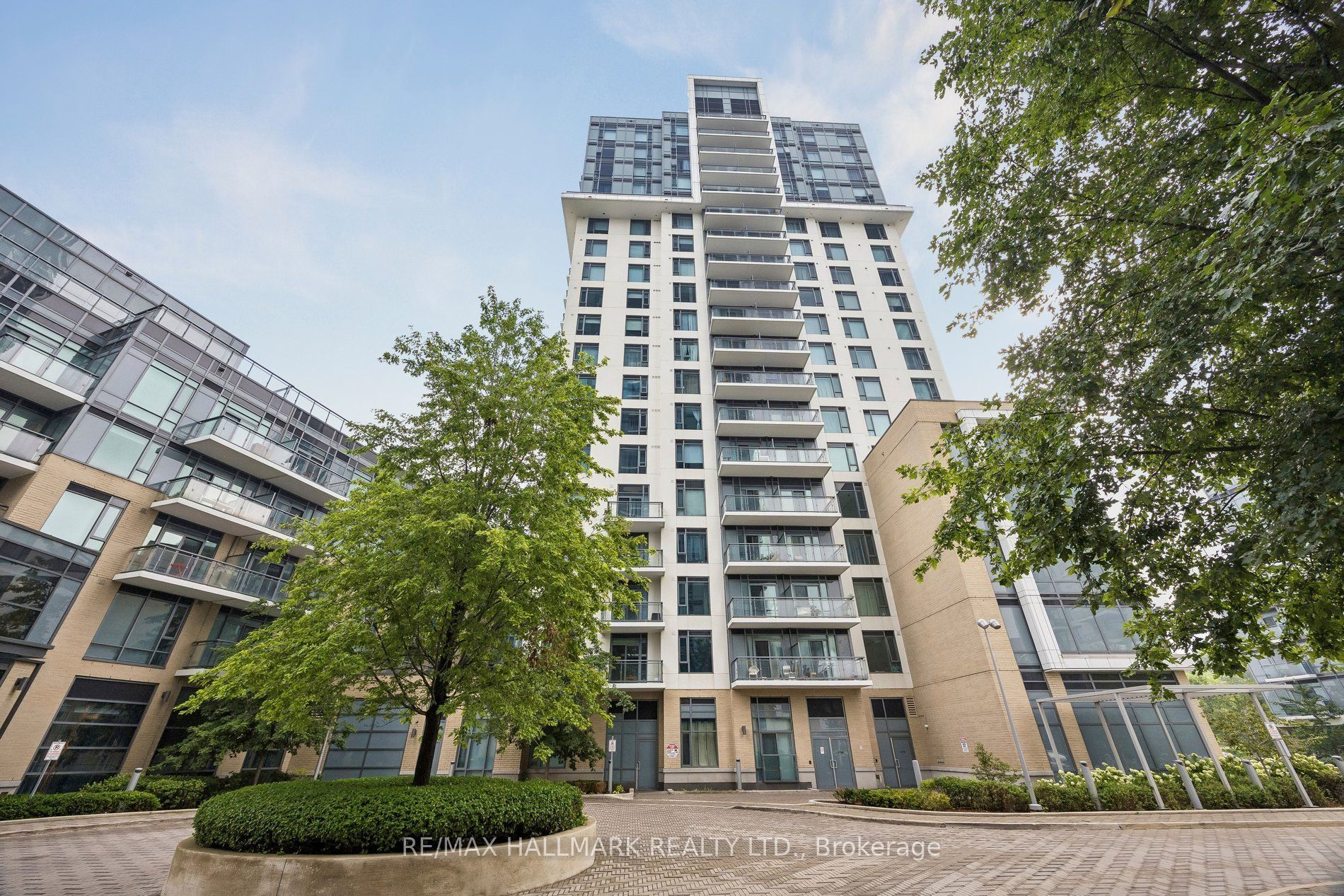 60 Ann Oreilly Road 3, Toronto, ON M2J 0C8 photo 2