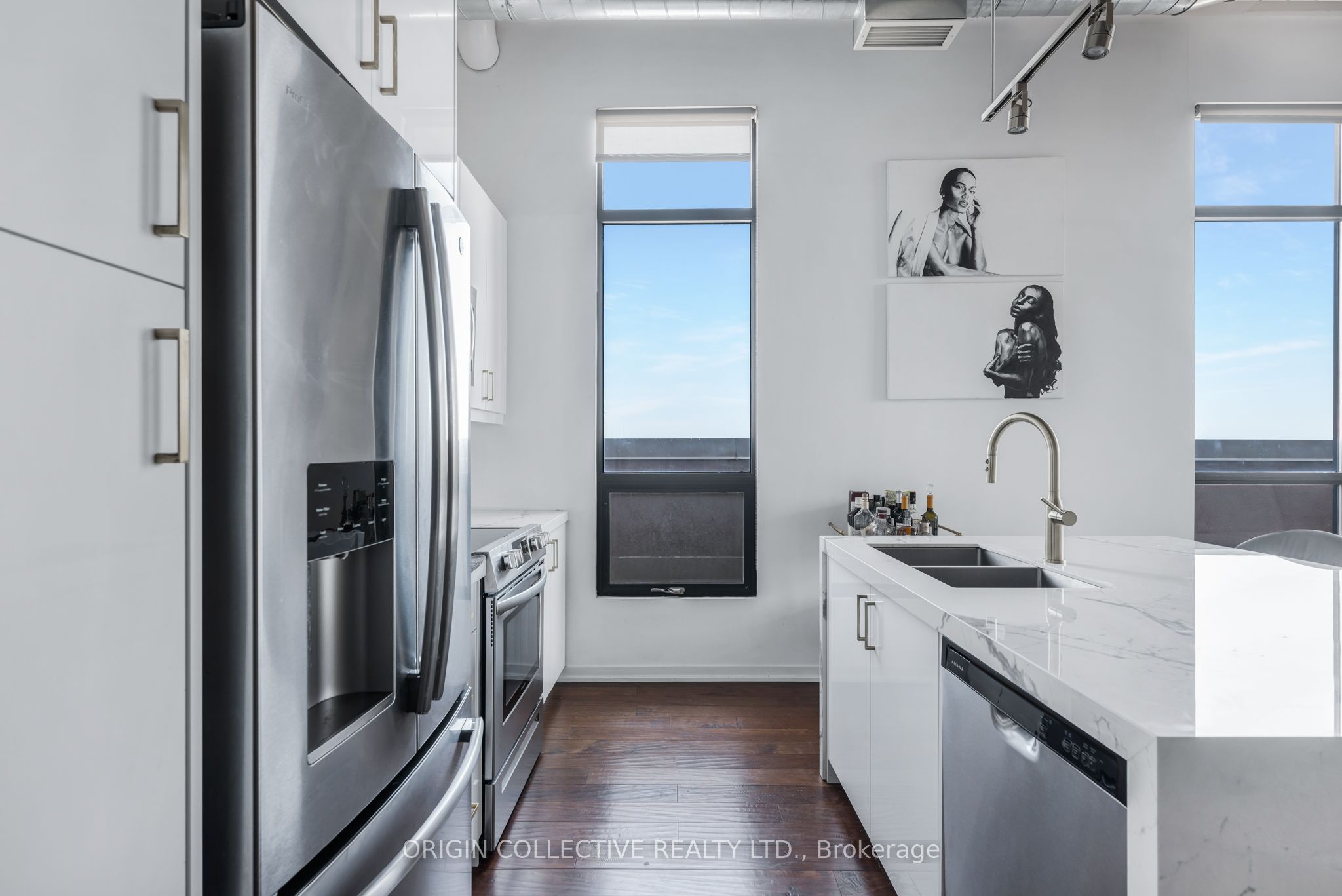736 Dundas Street E PH2, Toronto, ON M5A 2C5 photo 3