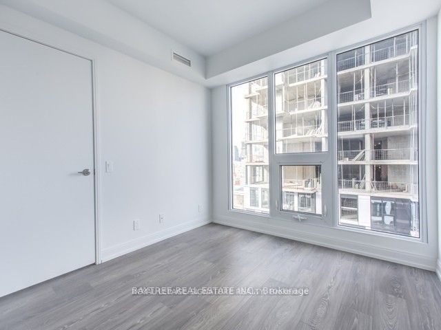 181 Dundas Street E 3215, Toronto, ON M5A 0N5 photo 4