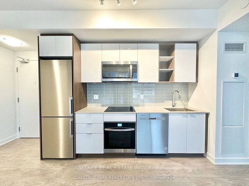 543 Richmond Street W 722, Toronto, ON M5V 0W9 photo 4