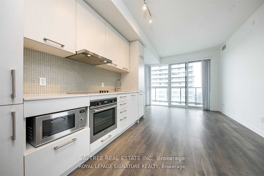 87 Peter Street 4210, Toronto, ON M5V 0P1 photo 4