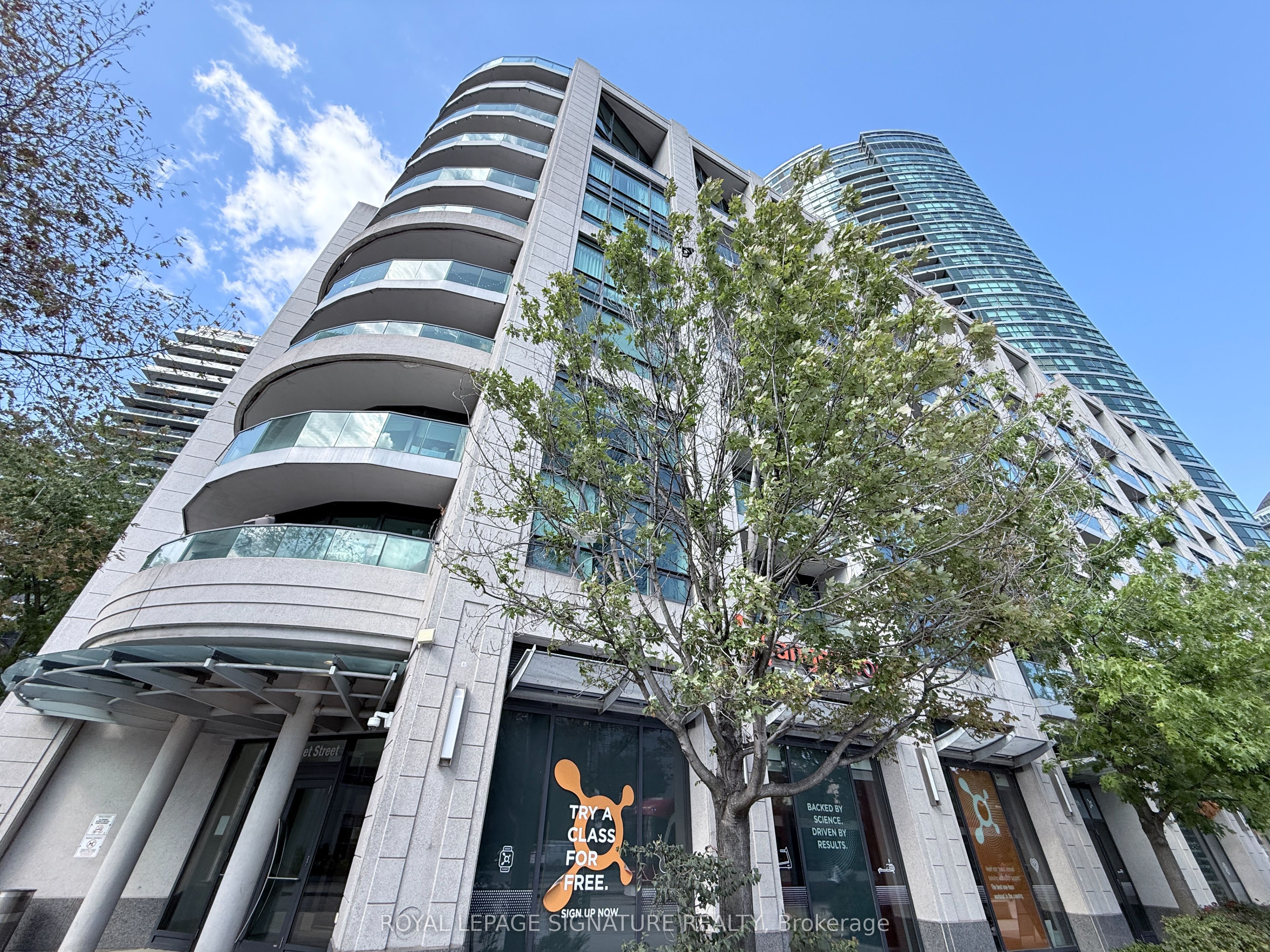 600 Fleet Street 405, Toronto, ON M5V 1B7 photo 3