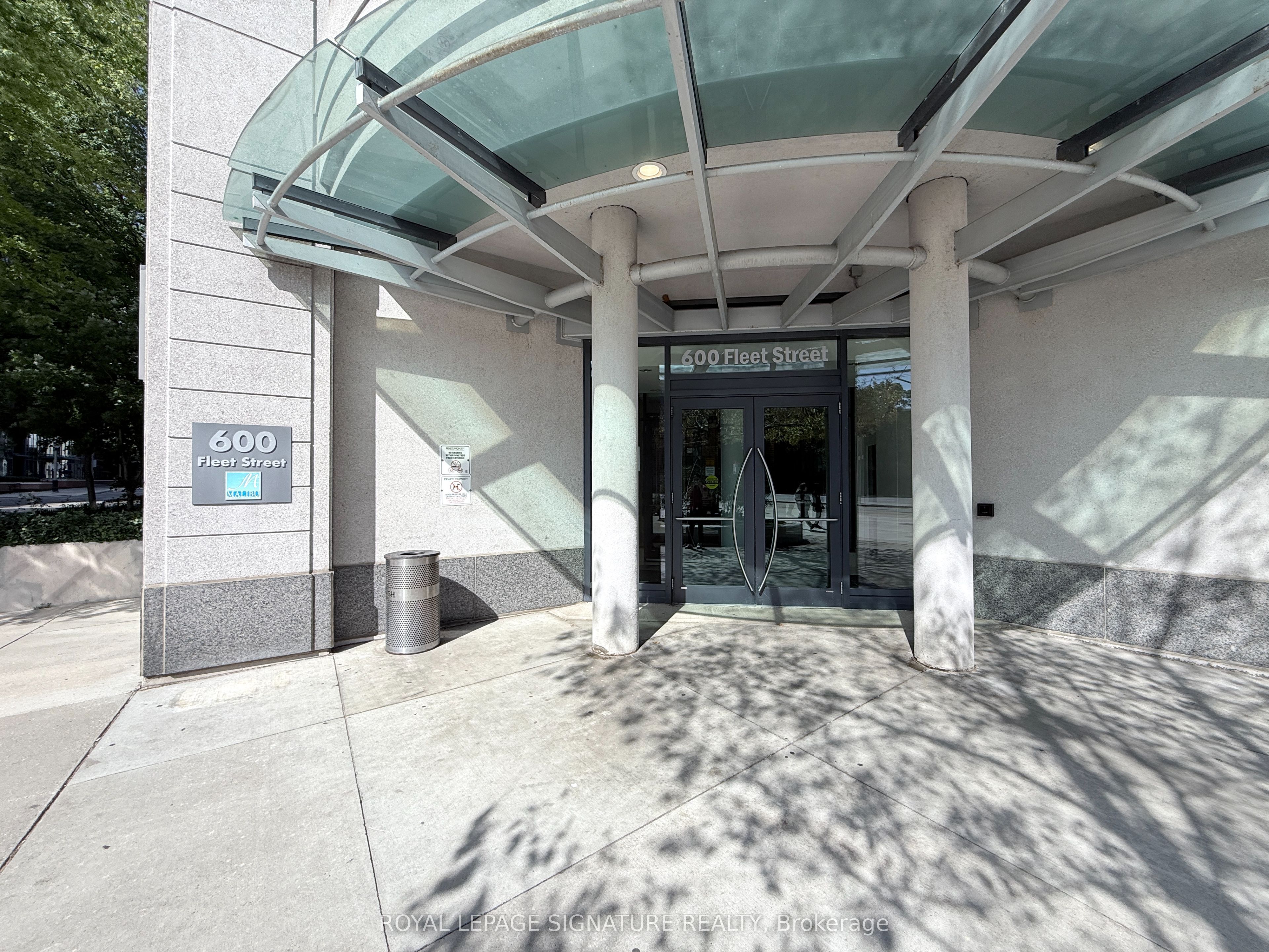 600 Fleet Street 405, Toronto, ON M5V 1B7 photo 5