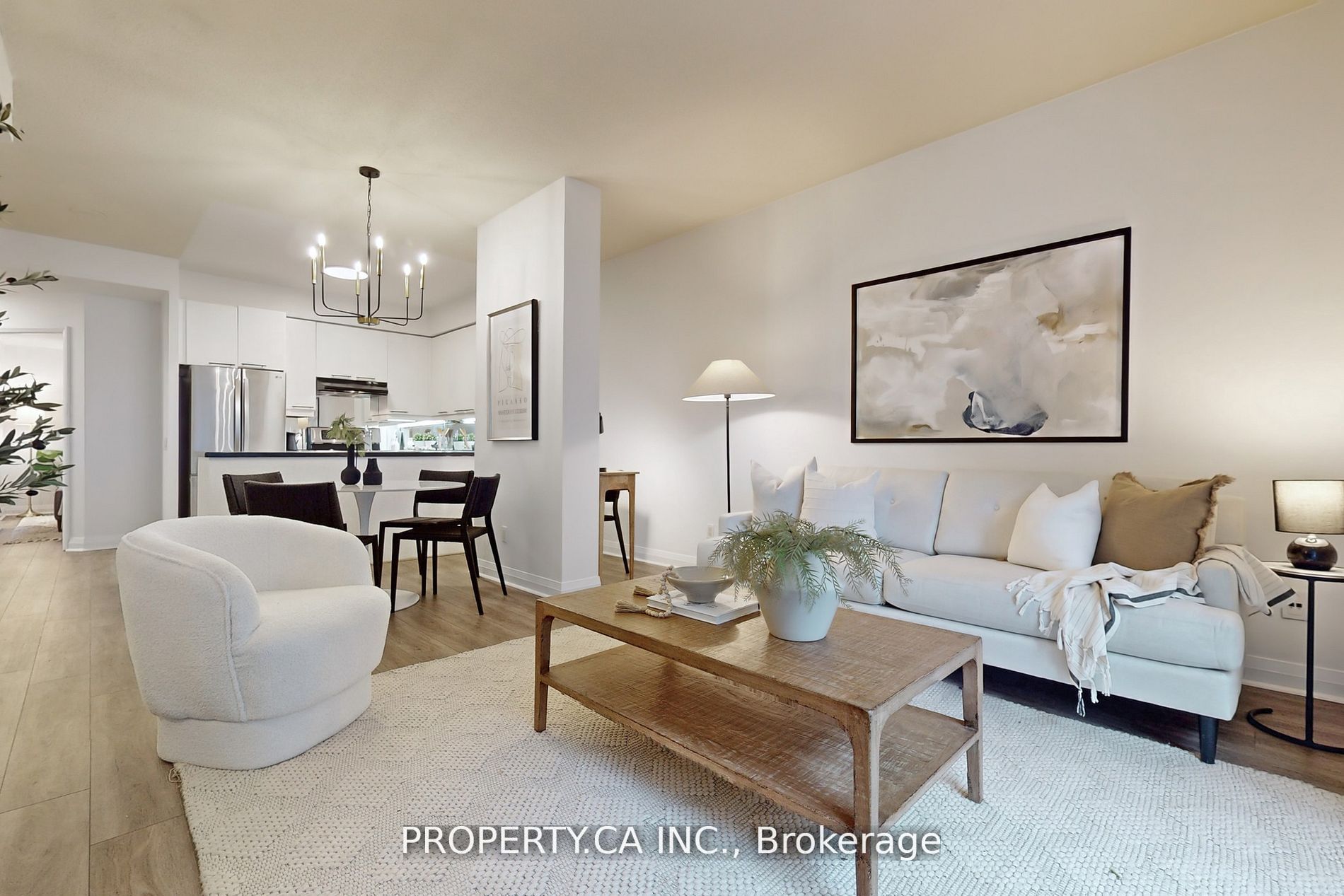 1121 Bay Street 301, Toronto, ON M5S 3L9