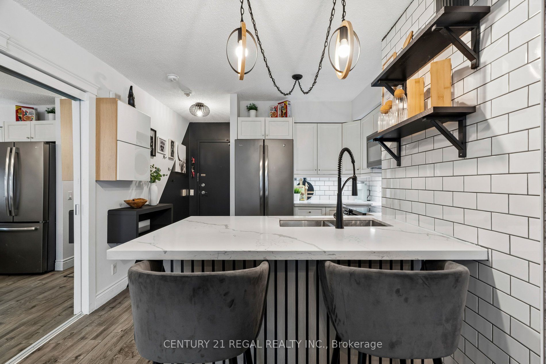361 Front Street W 507, Toronto, ON M5V 3R5 photo 4